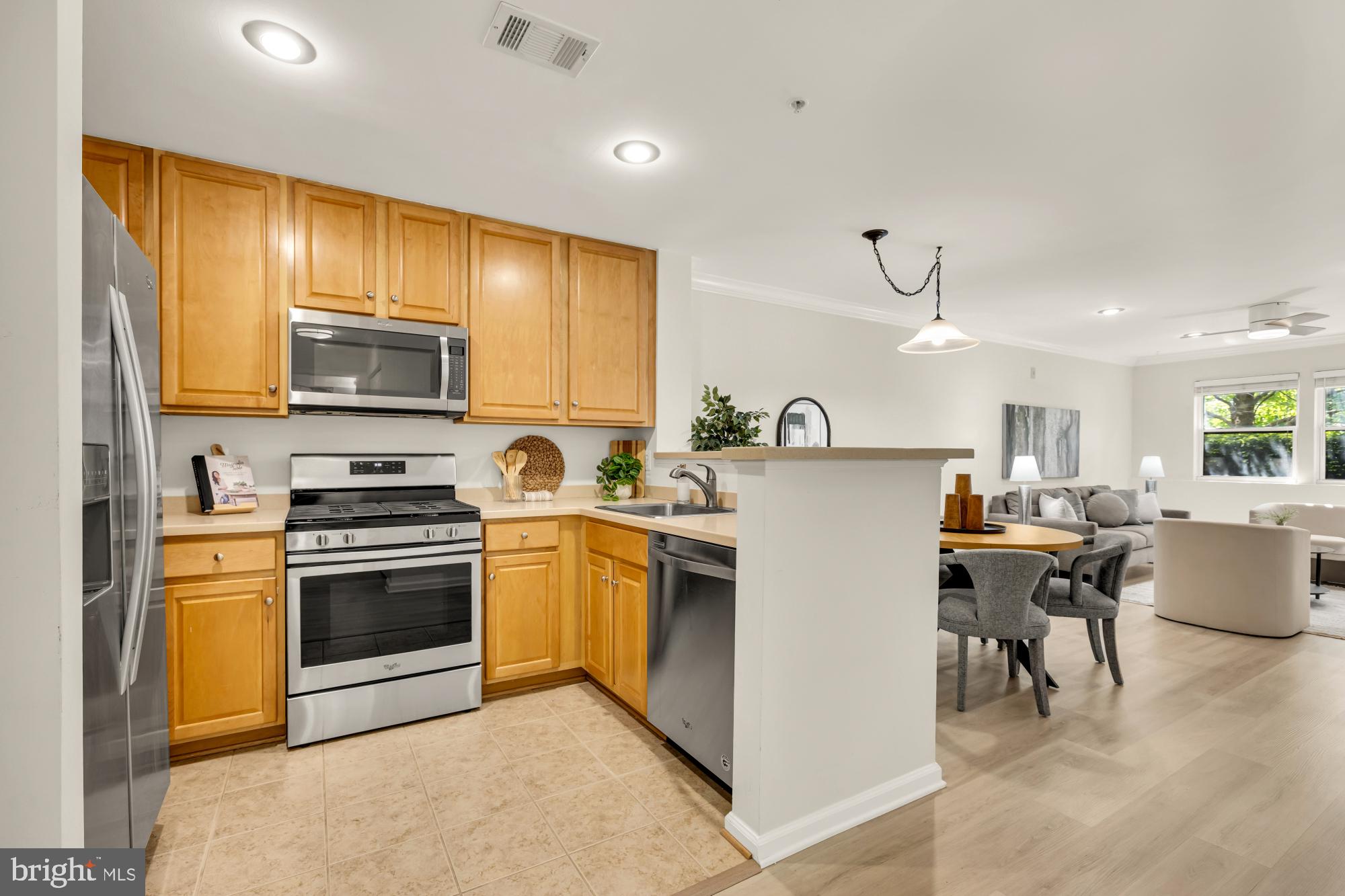 12001 MARKET STREET T29