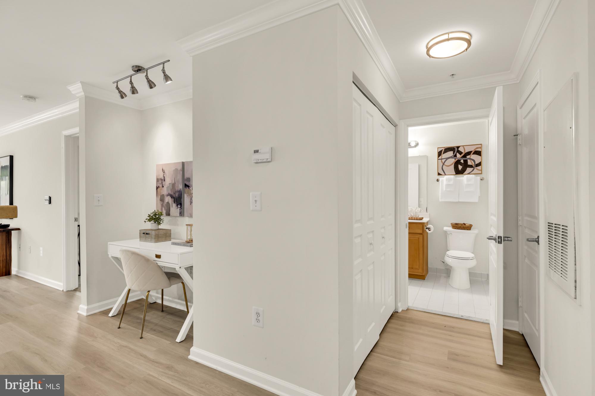 12001 MARKET STREET T29