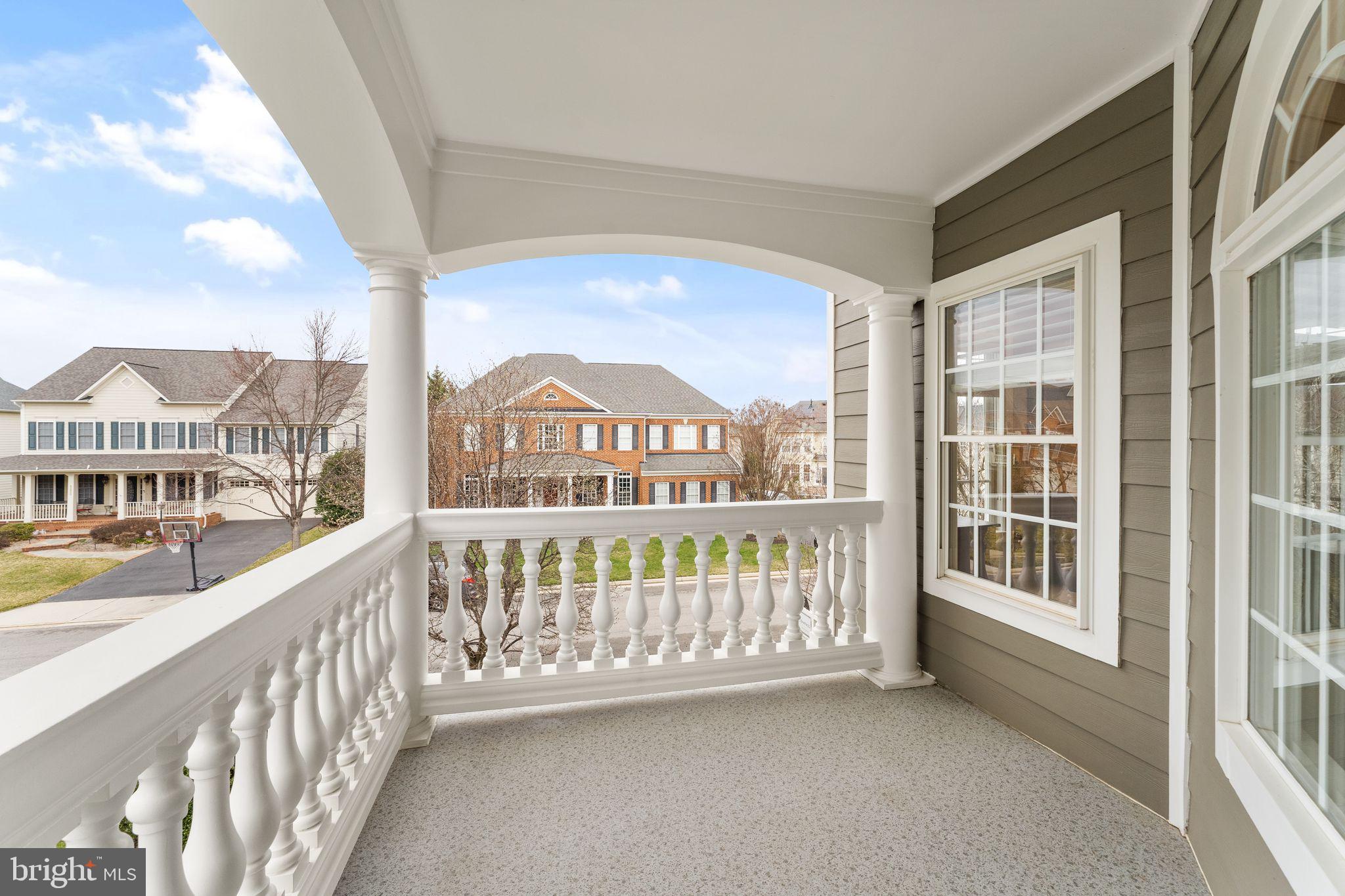 42825 Heritage Oak Ct