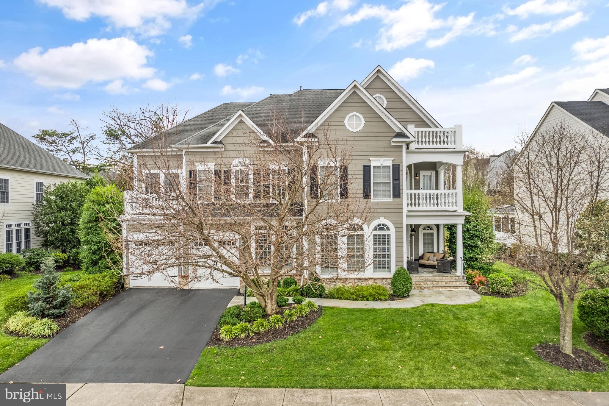 42825 Heritage Oak Ct