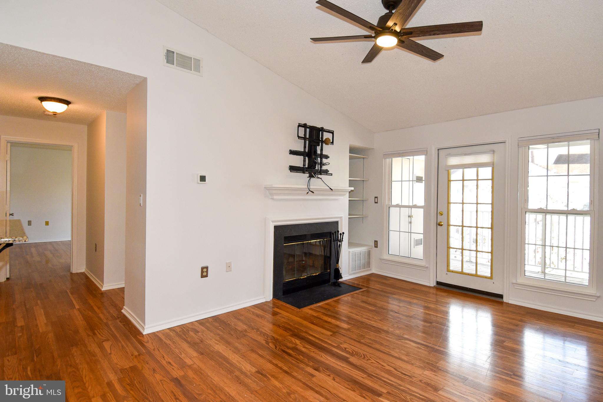 21023 Timber Ridge Ter #303