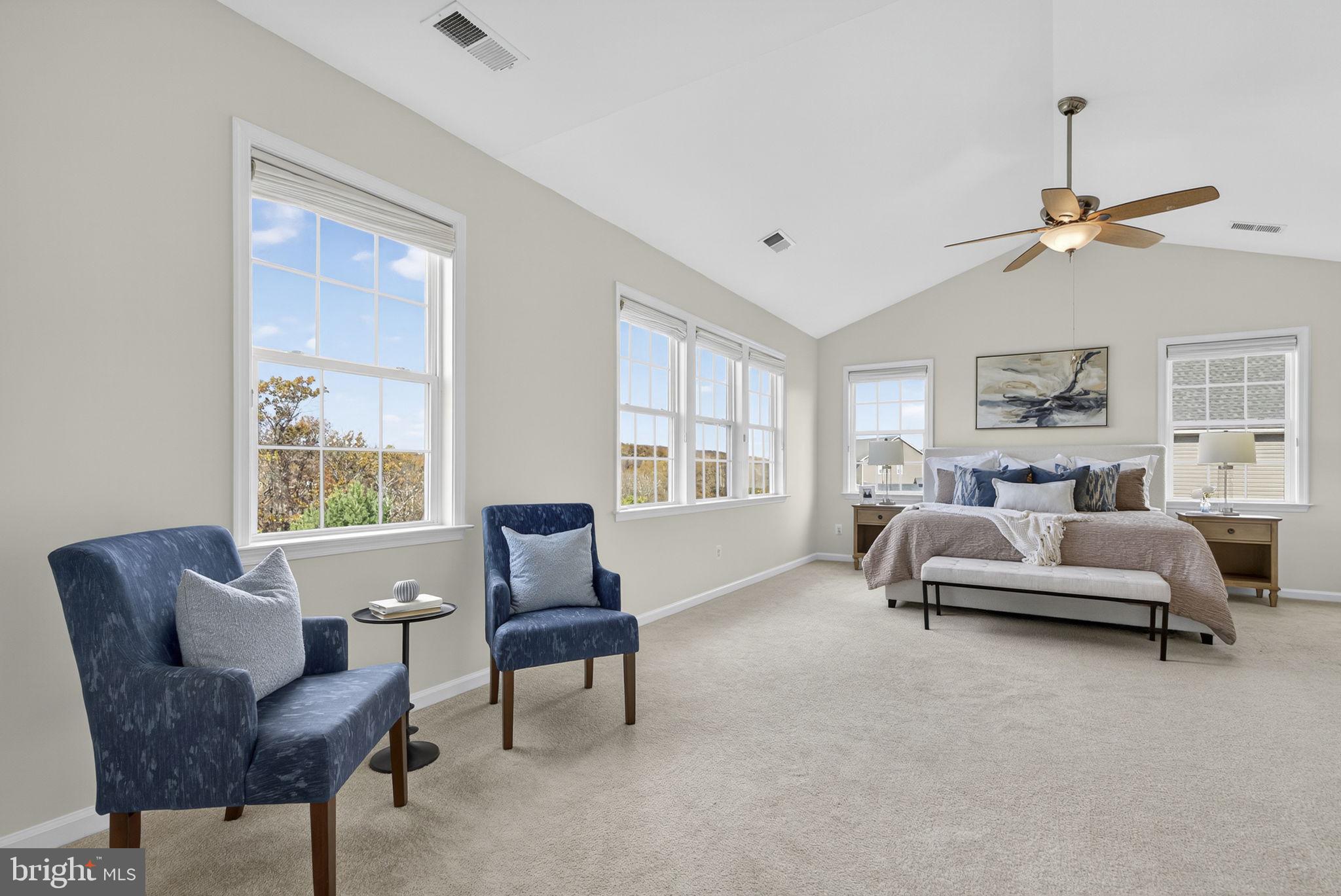 21015 HONEYCREEPER PLACE