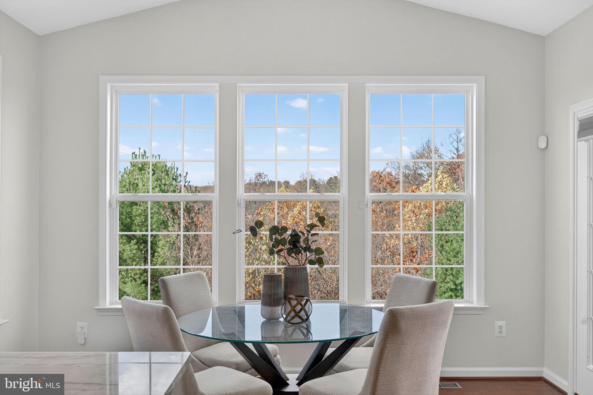 21015 HONEYCREEPER PLACE