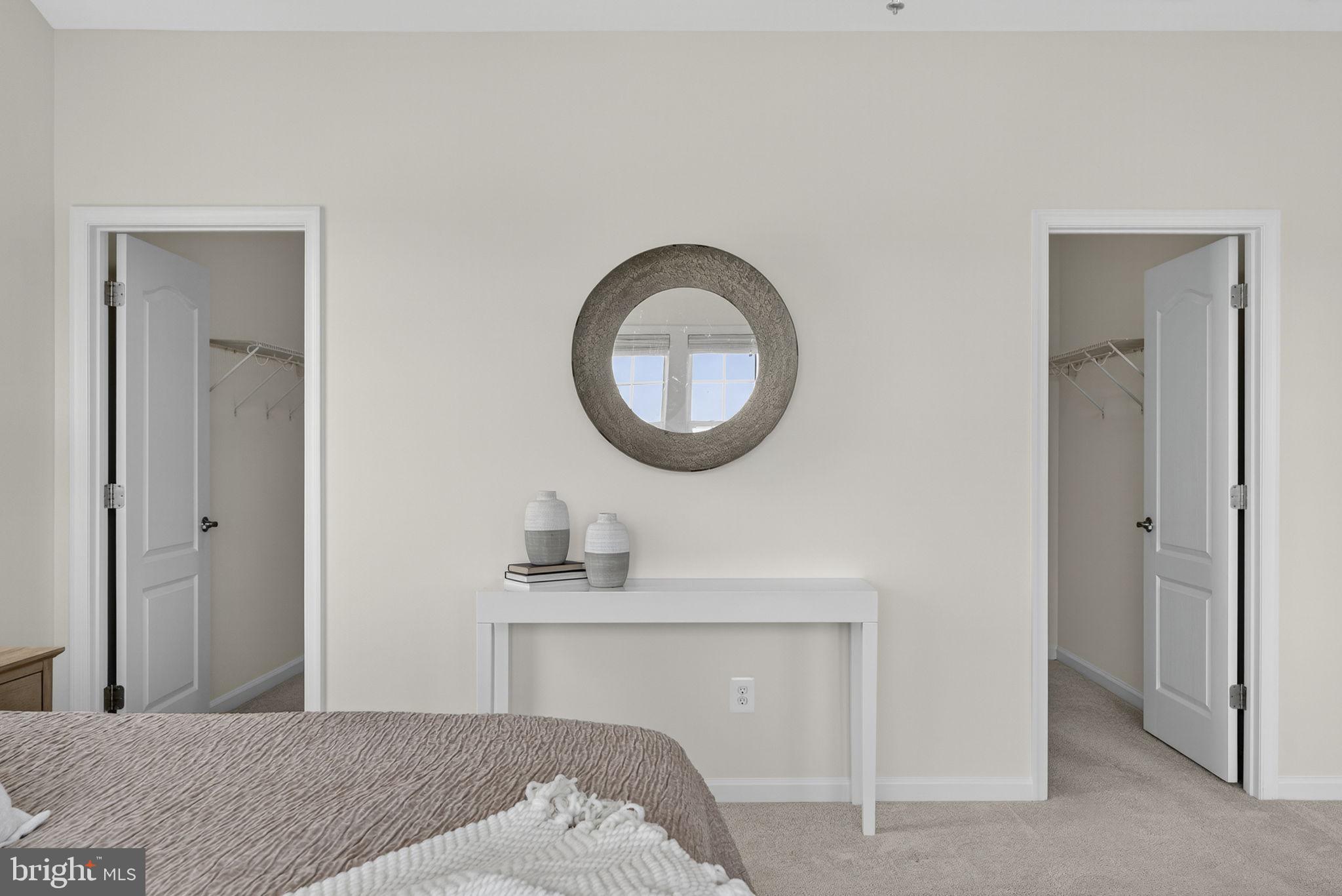 21015 HONEYCREEPER PLACE