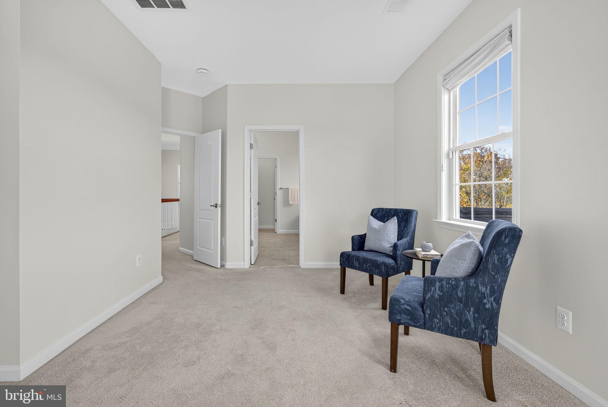 21015 HONEYCREEPER PLACE