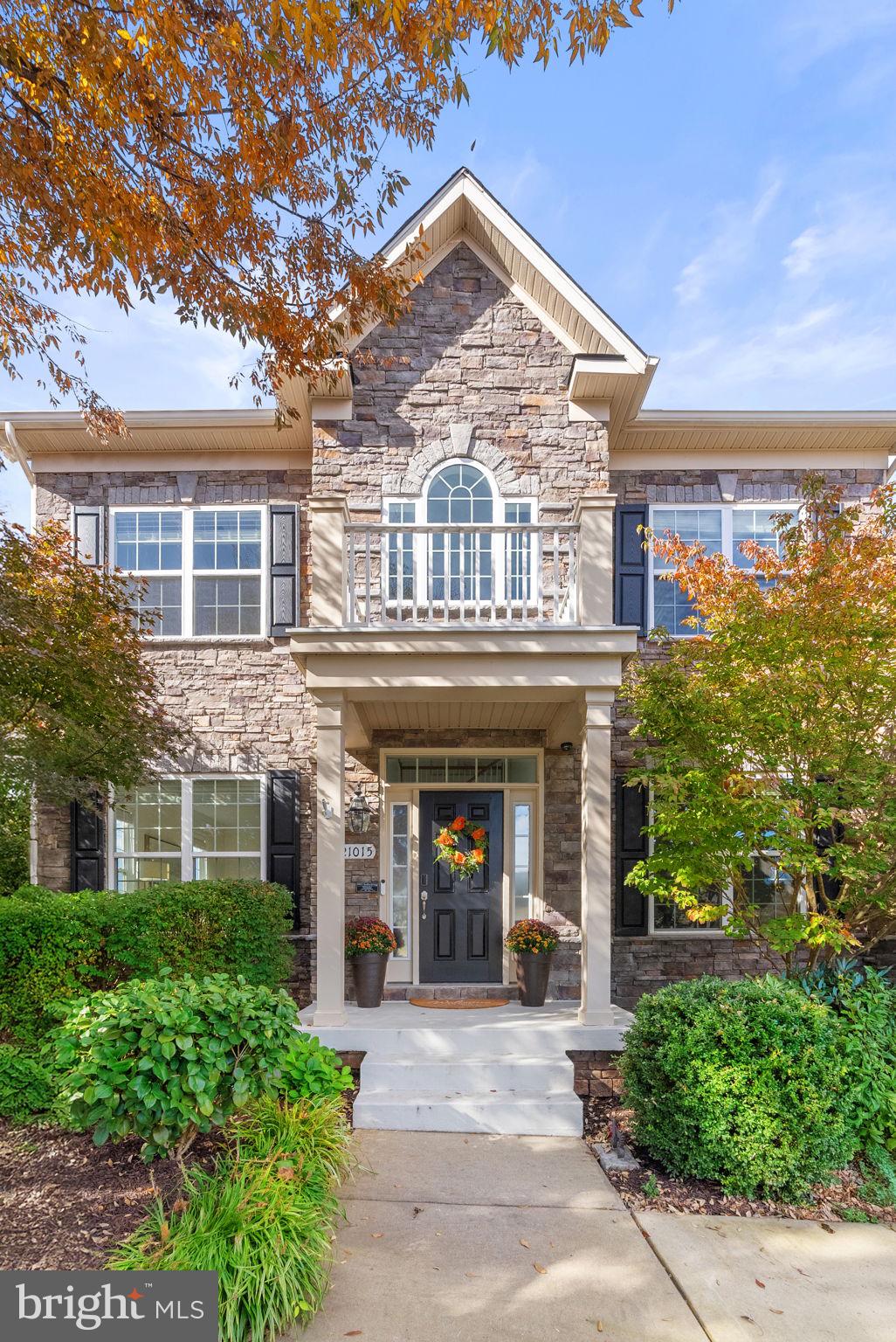 21015 HONEYCREEPER PLACE