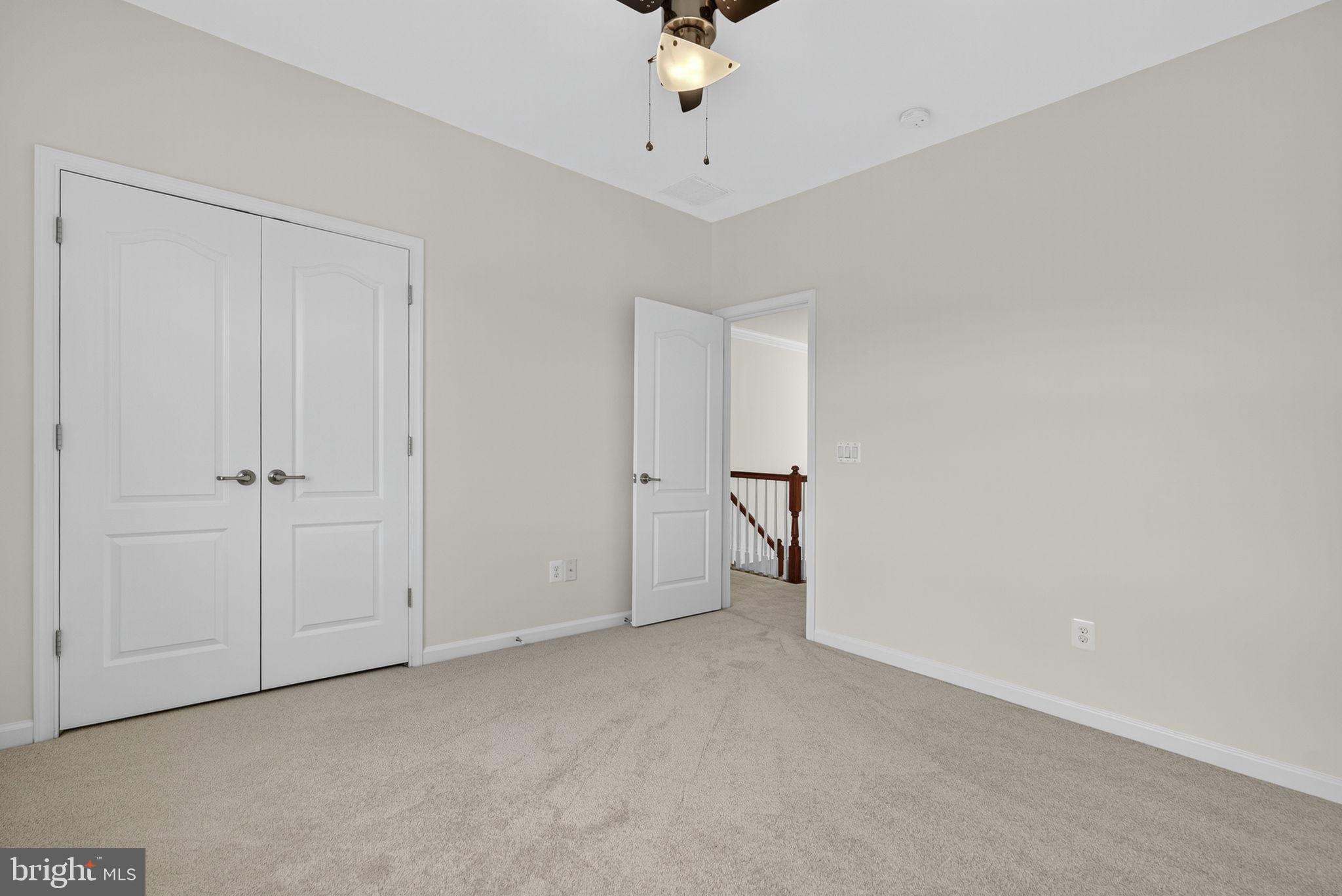 21015 HONEYCREEPER PLACE