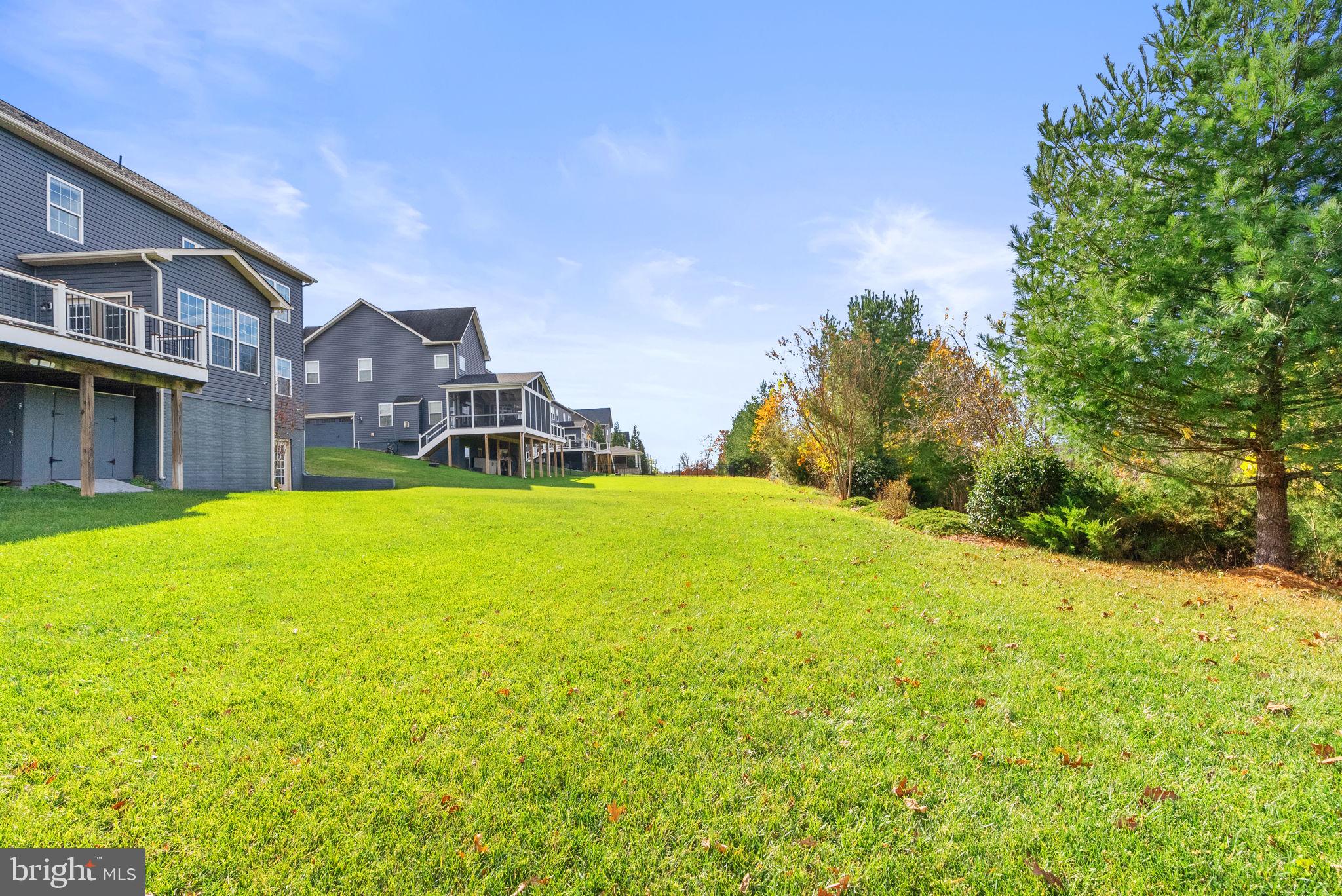 21015 HONEYCREEPER PLACE