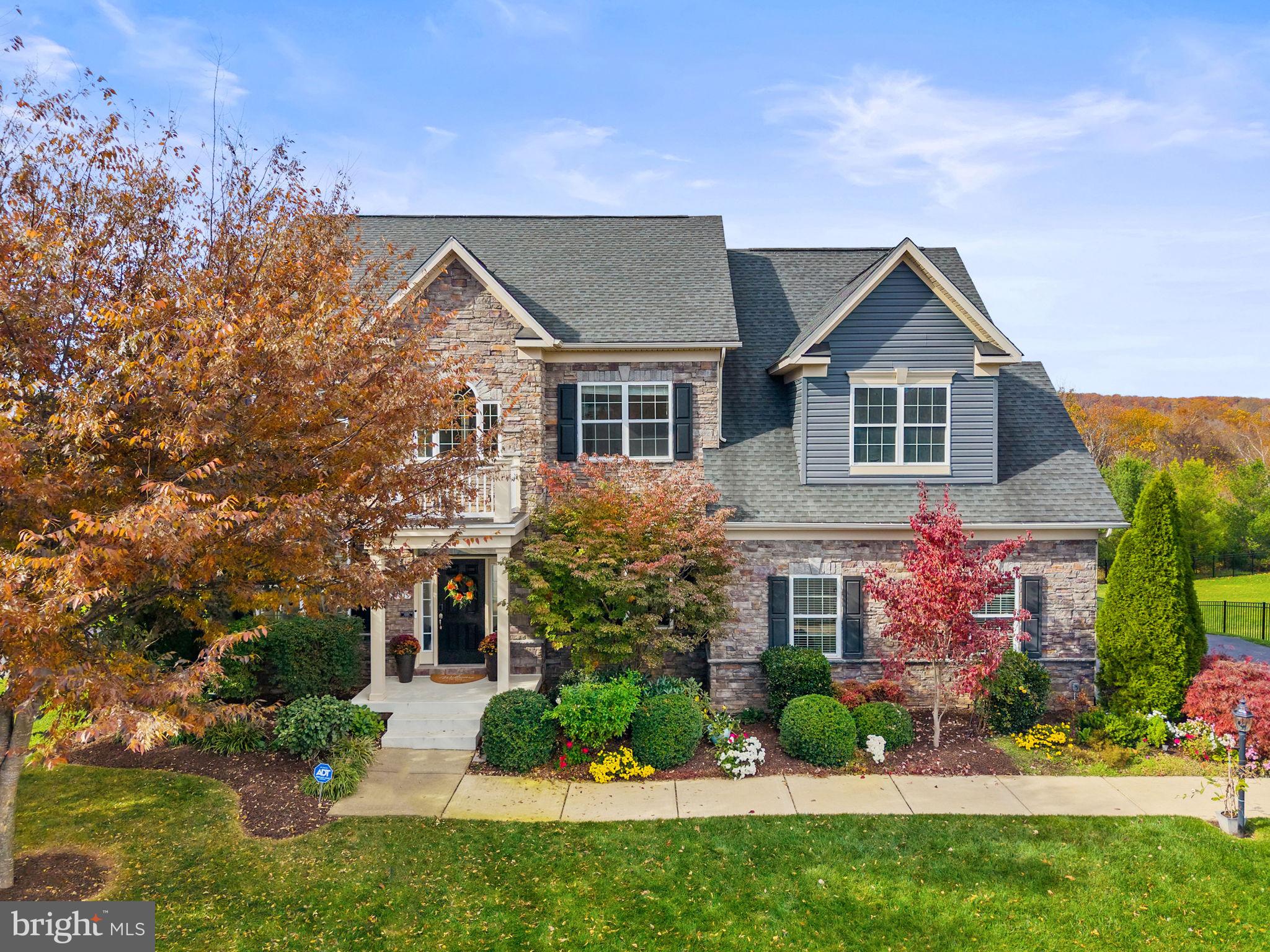 21015 HONEYCREEPER PLACE