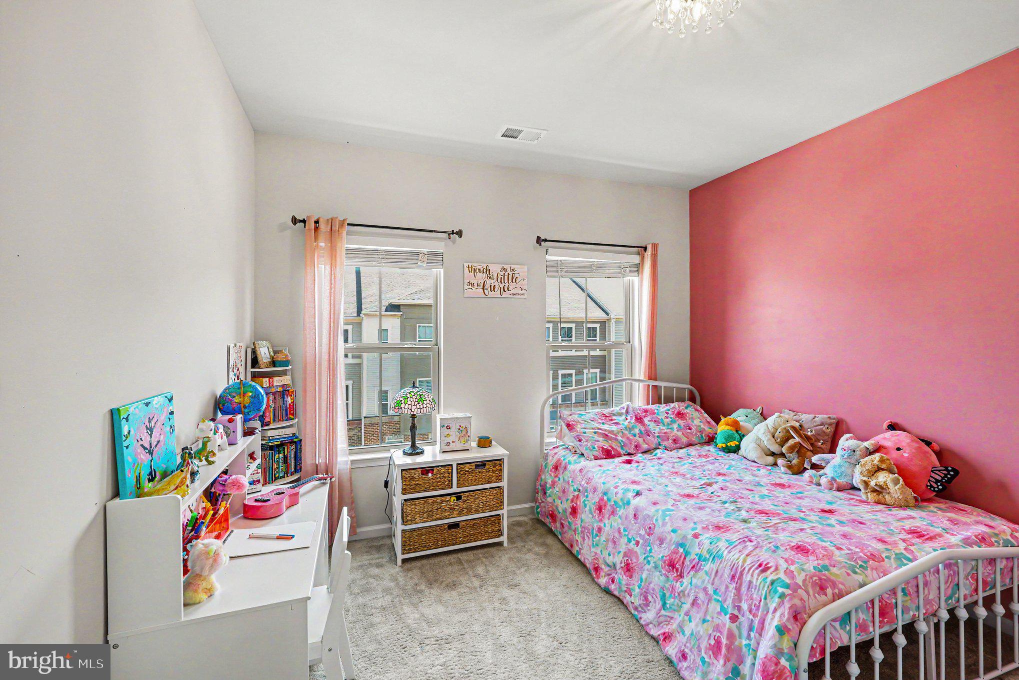 25333 CRESTED IRIS TERRACE