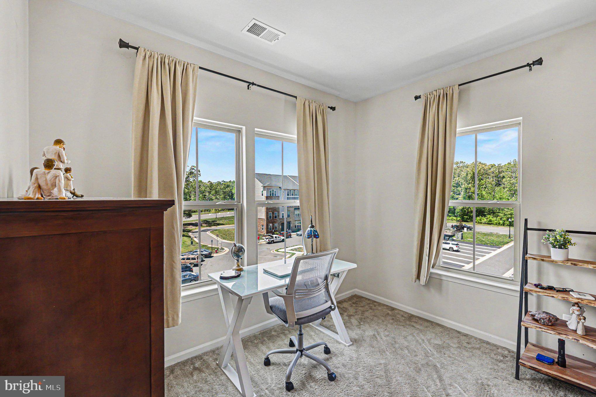25333 CRESTED IRIS TERRACE