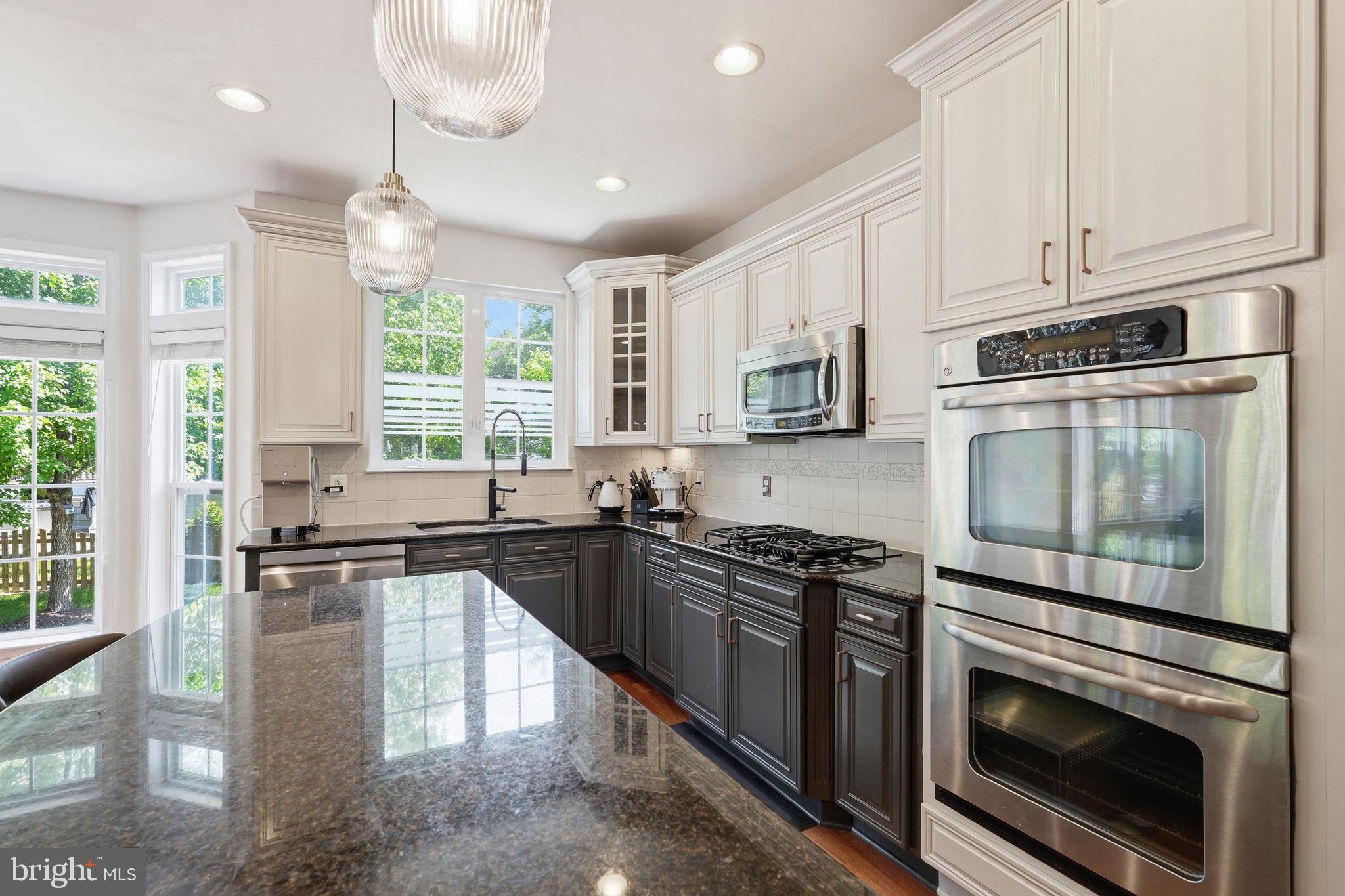 42022 ZIRCON DRIVE
