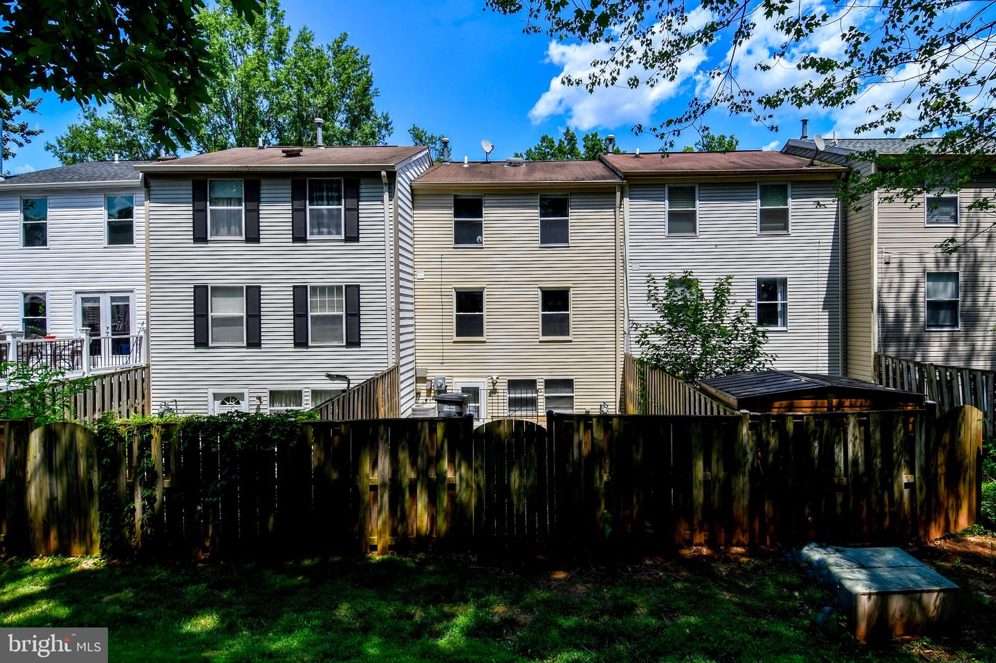 8482 KIRBY ST