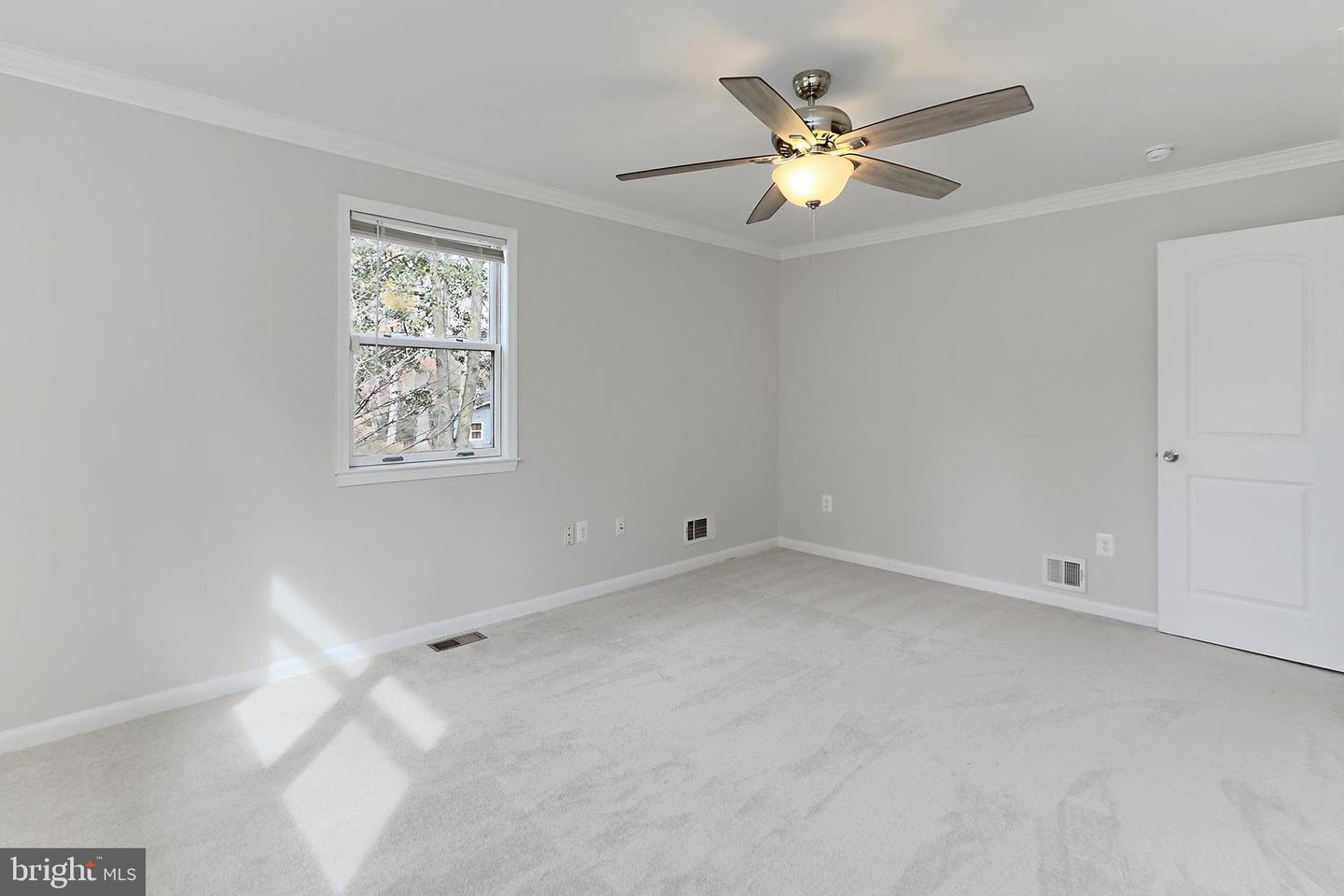 18319 Cabin Rd