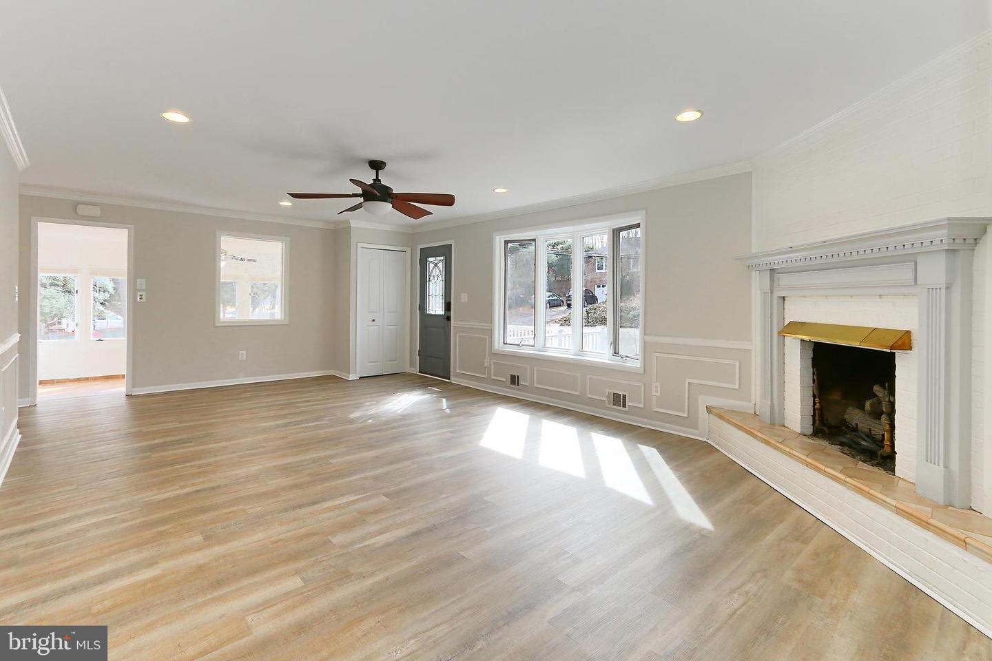 18319 Cabin Rd