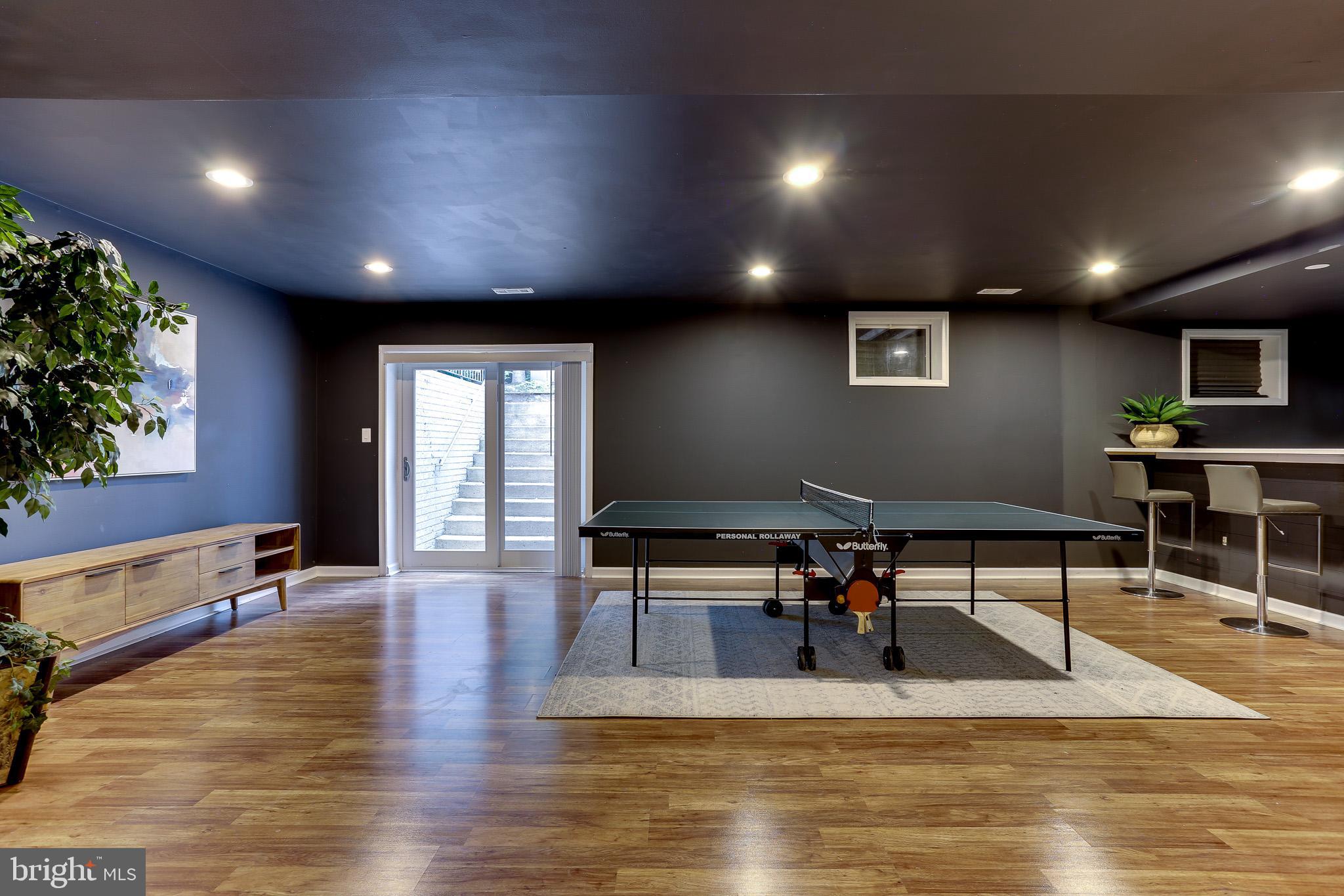 7948 Sequoia Park Way