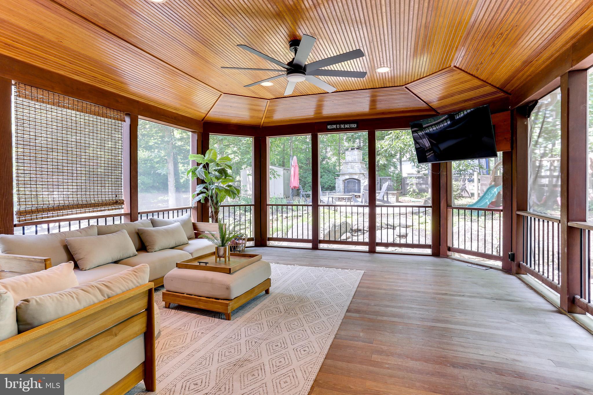 7948 Sequoia Park Way