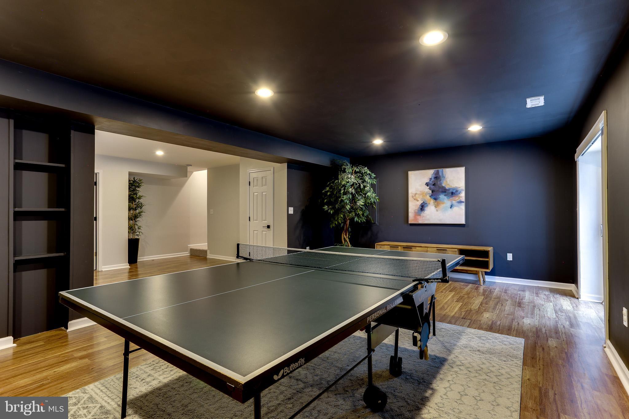 7948 Sequoia Park Way