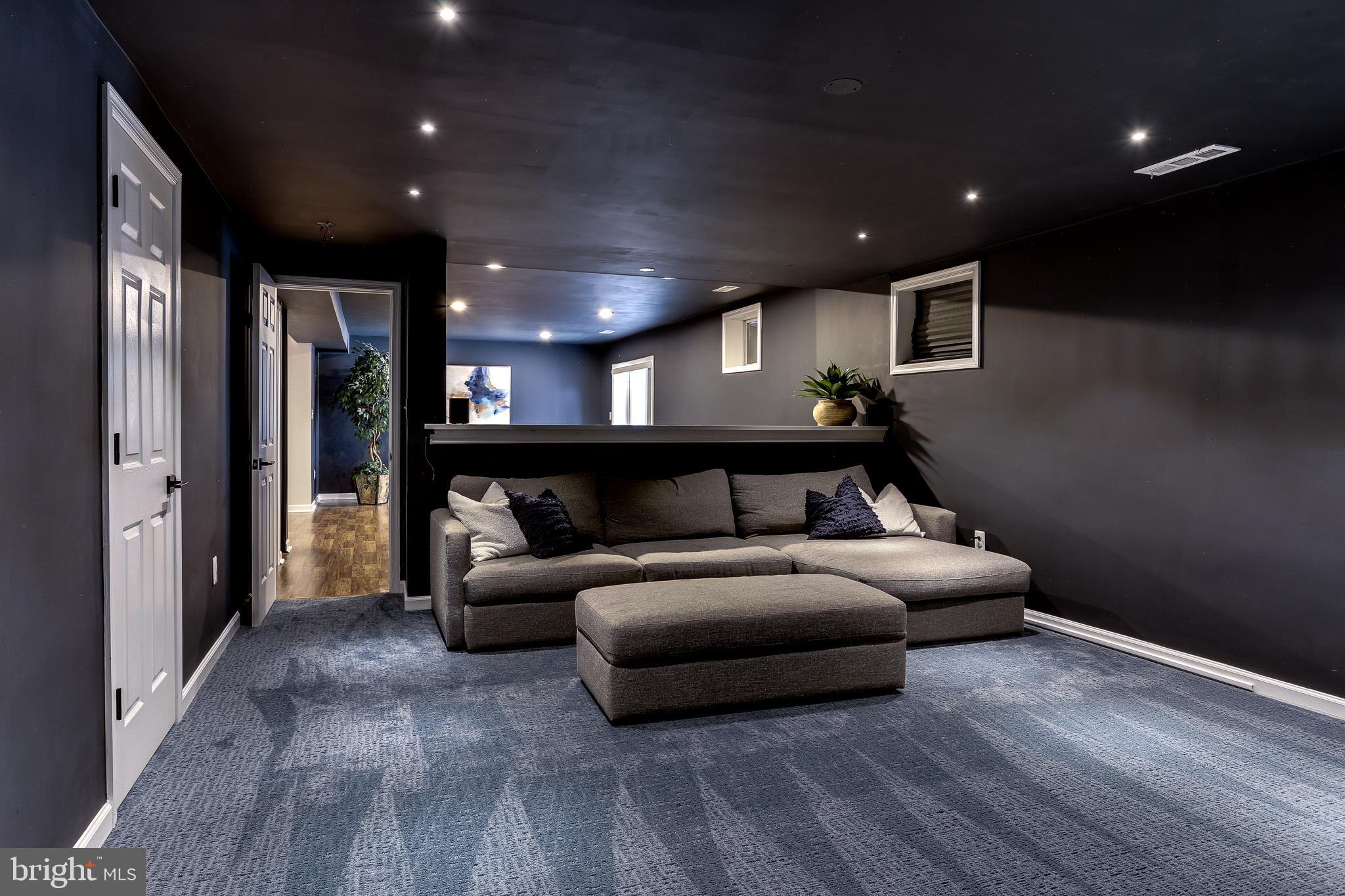 7948 Sequoia Park Way