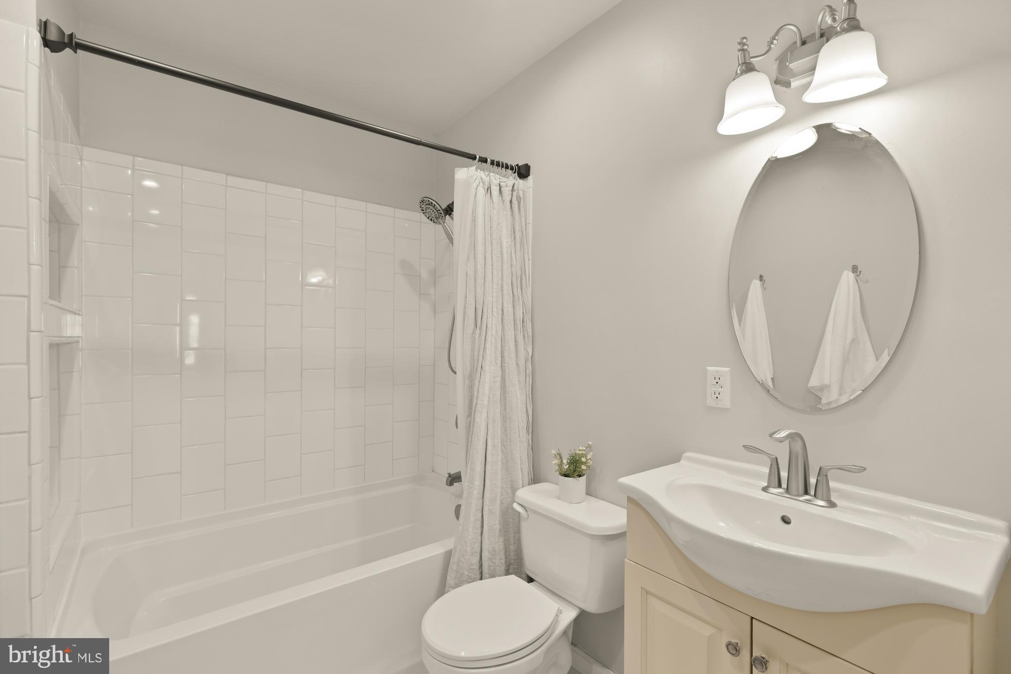 2205 CHERRY HILL ROAD