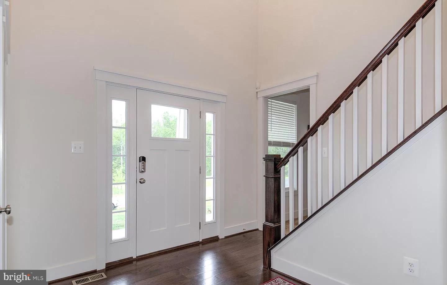 21 Avalon Ln