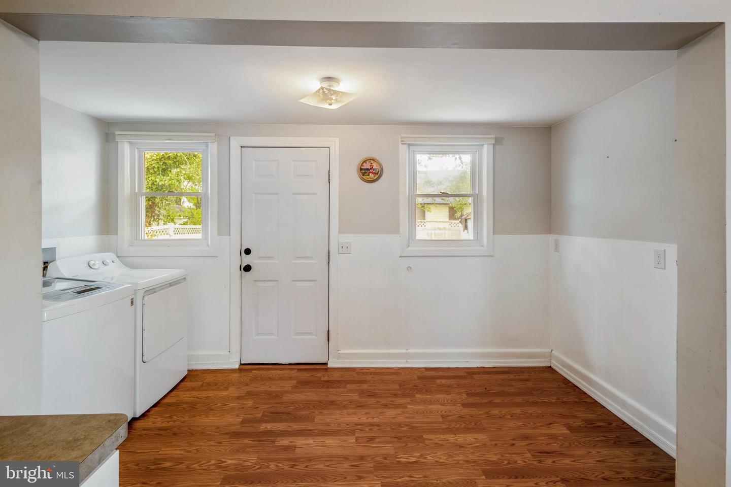 109 Bancroft Ave