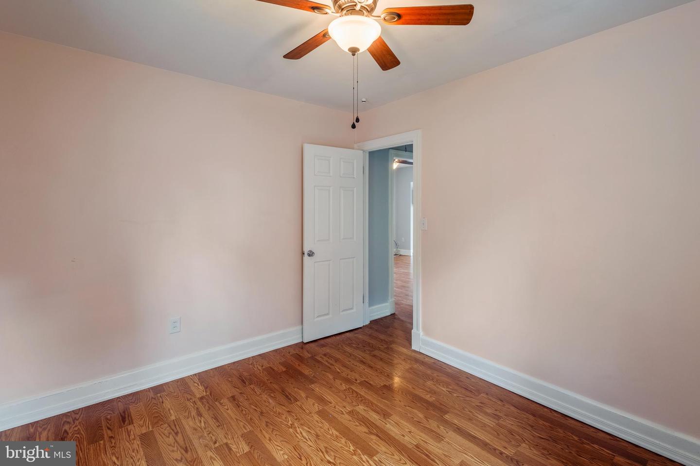 109 Bancroft Ave