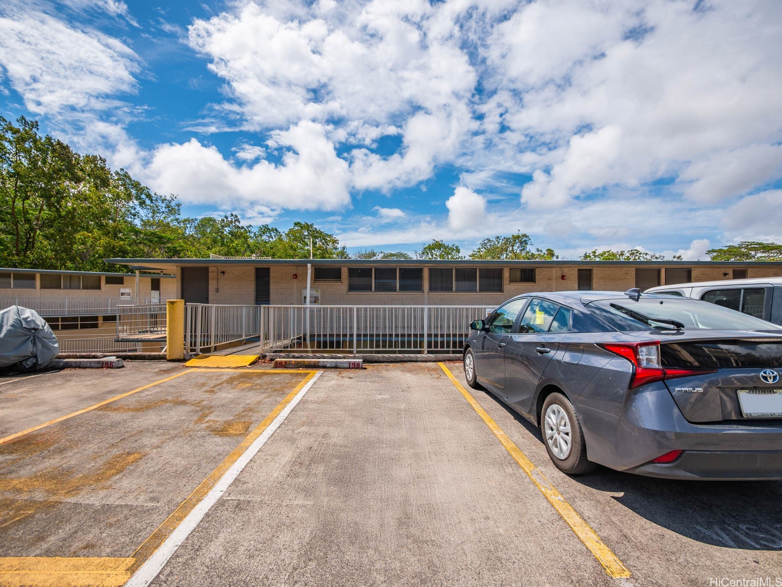 95-2035 Waikalani Place B306