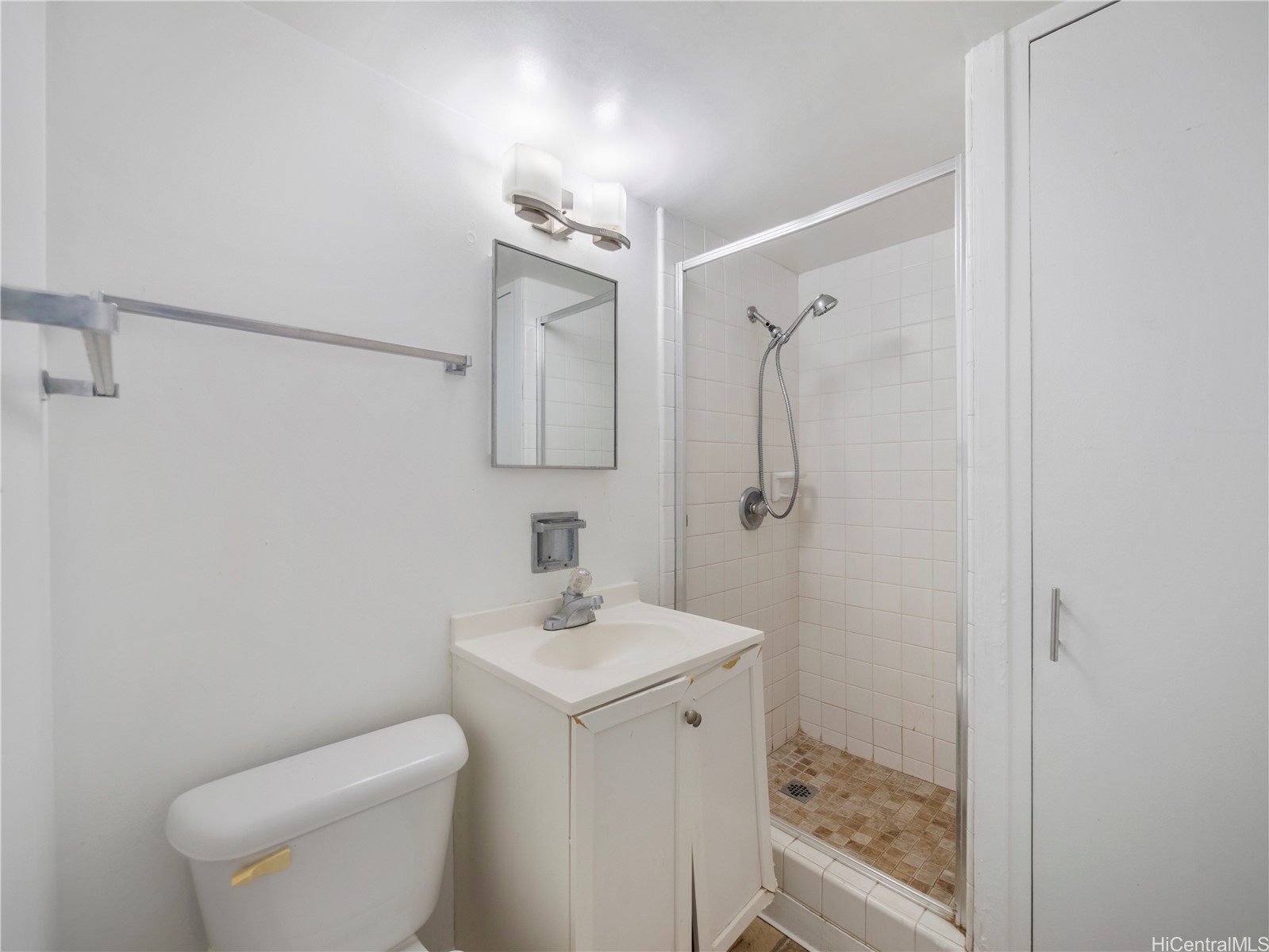 2421 Ala Wai Boulevard 805