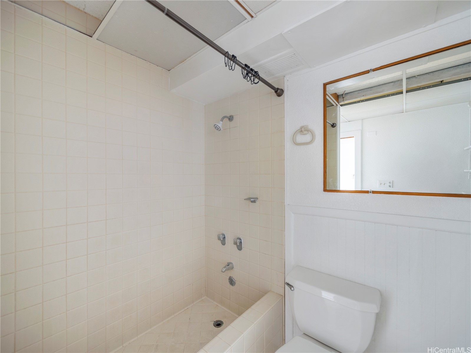 2421 Ala Wai Boulevard 805