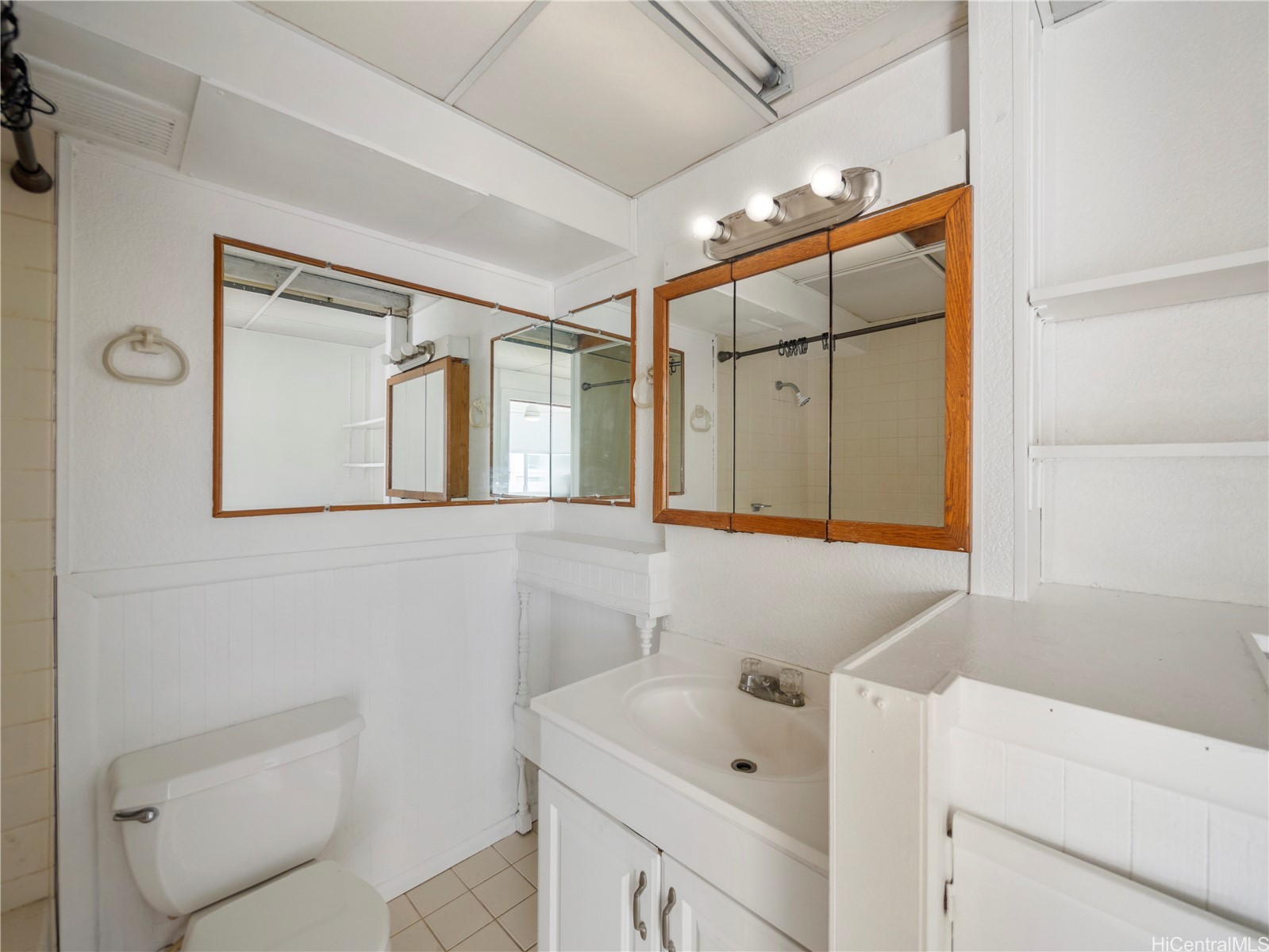 2421 Ala Wai Boulevard 805