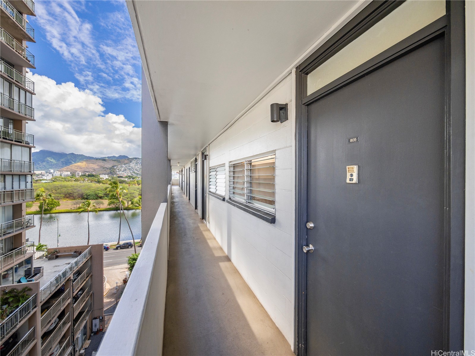 2421 Ala Wai Boulevard 805