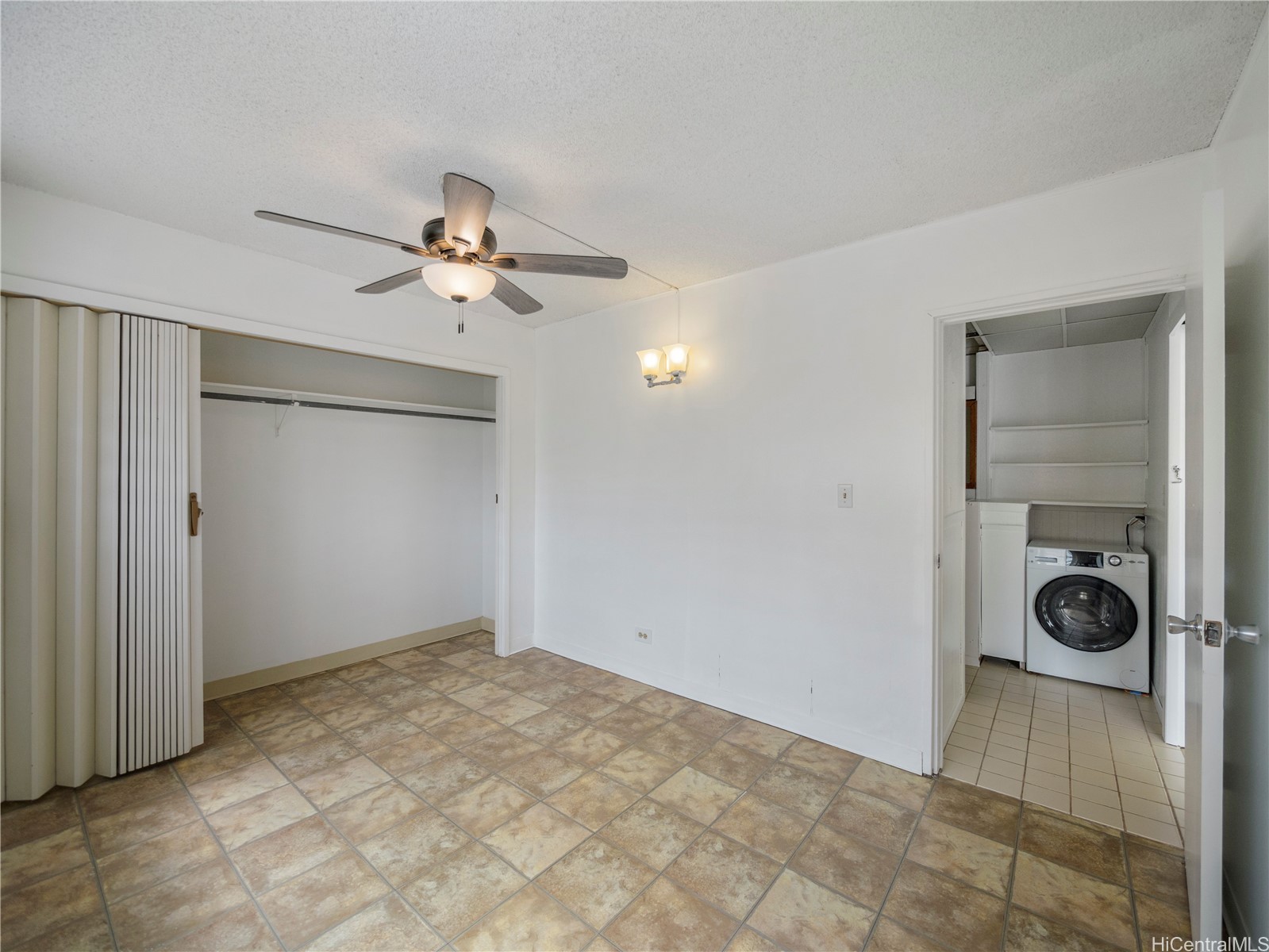 2421 Ala Wai Boulevard 805