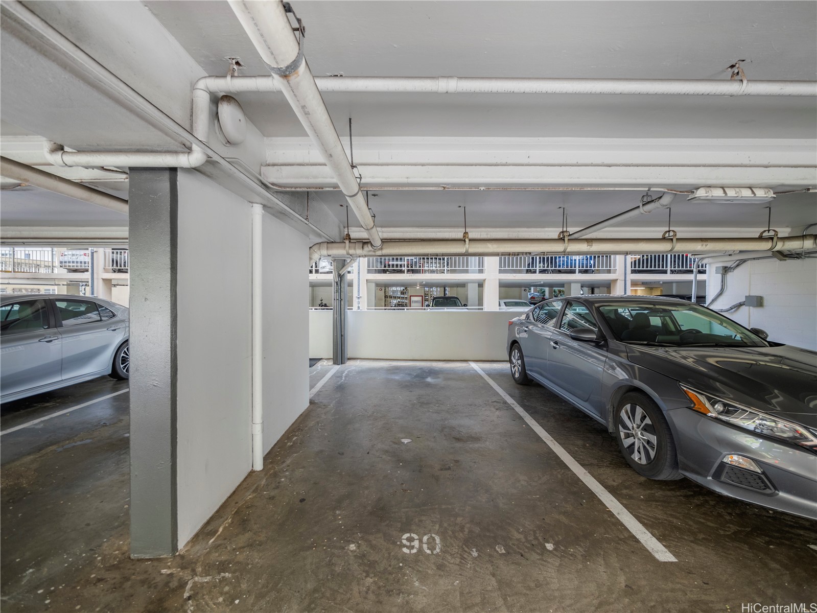 2421 Ala Wai Boulevard 805