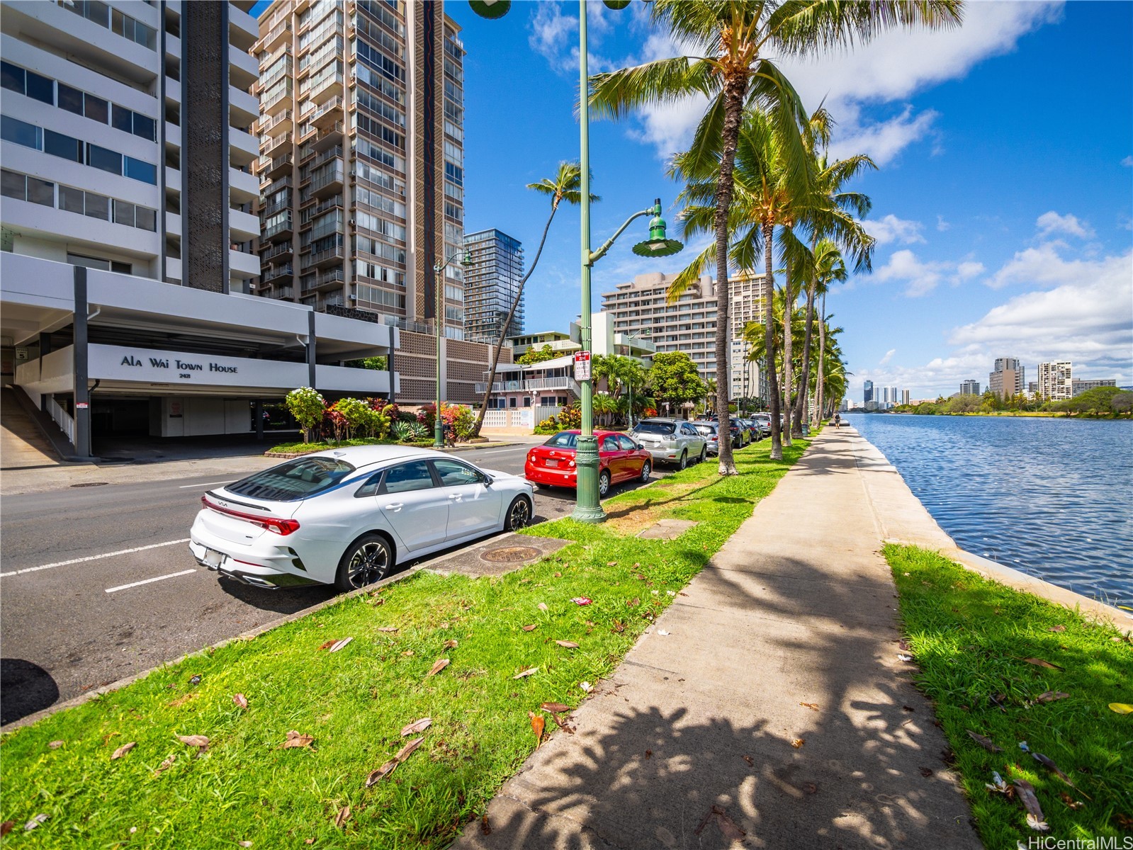 2421 Ala Wai Boulevard 805