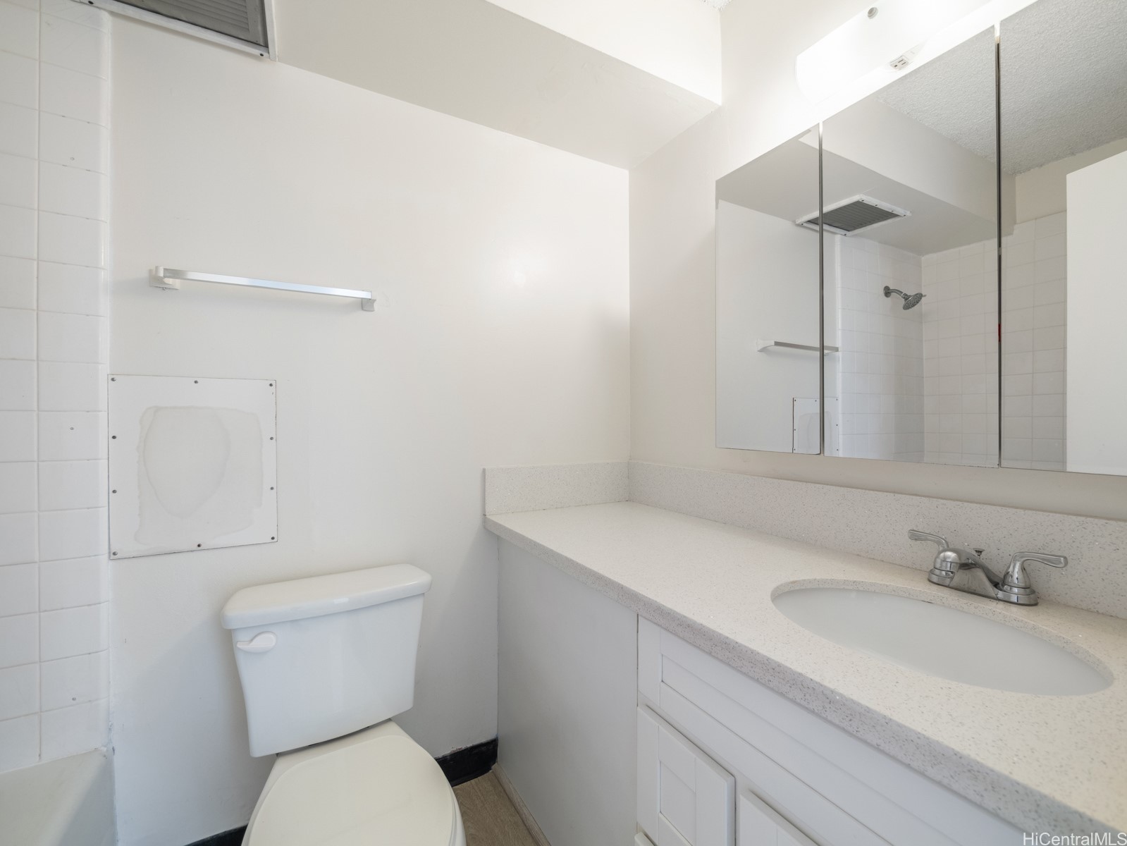 2421 Ala Wai Boulevard 1205