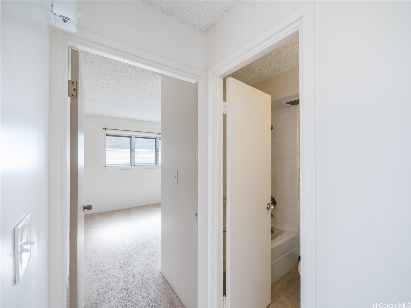 2421 Ala Wai Boulevard 1205