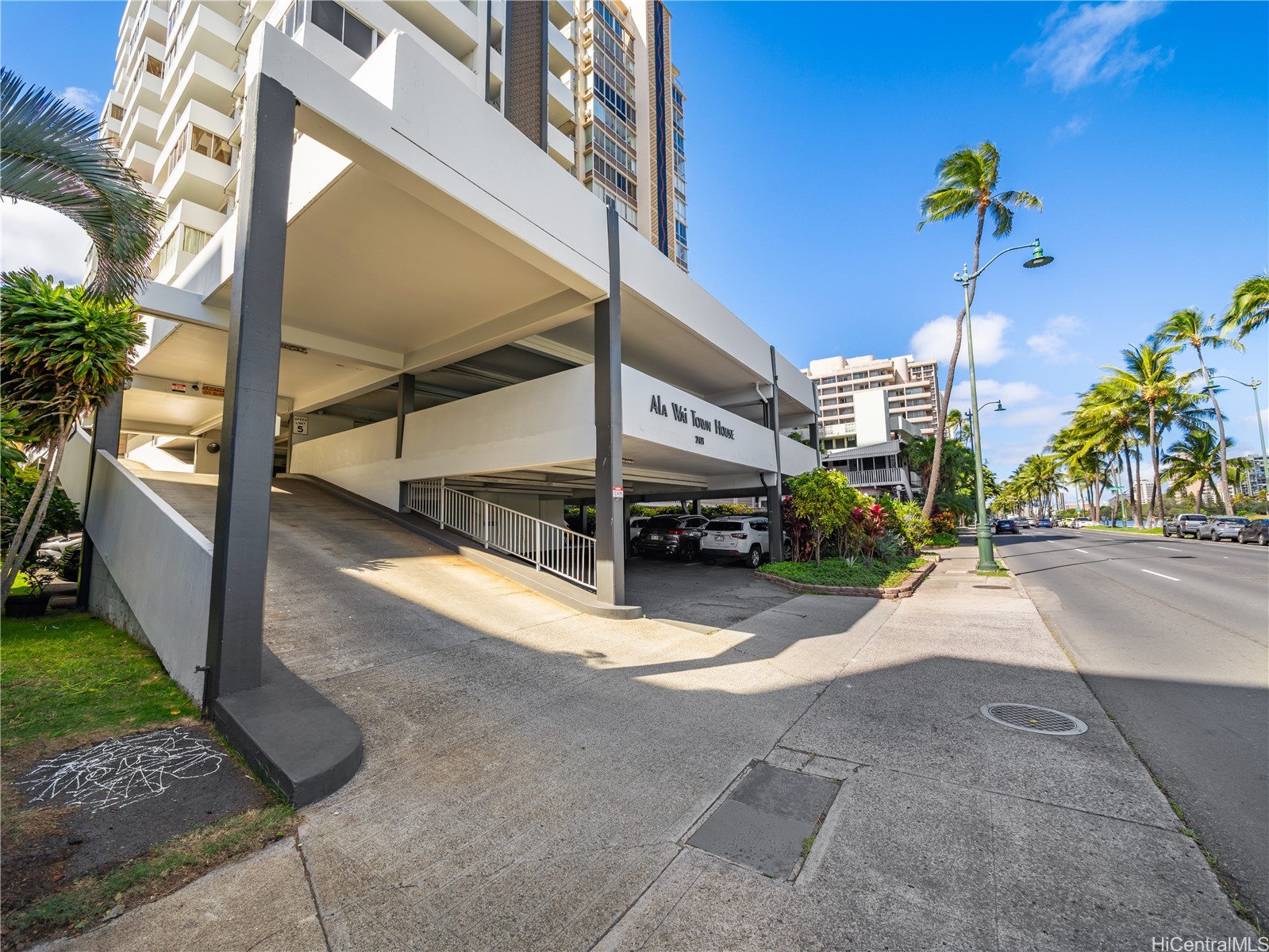 2421 Ala Wai Boulevard 1205
