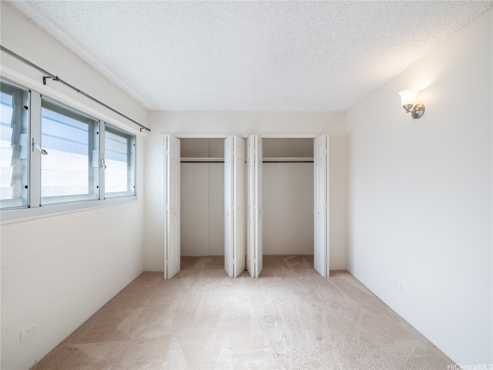 2421 Ala Wai Boulevard 1205