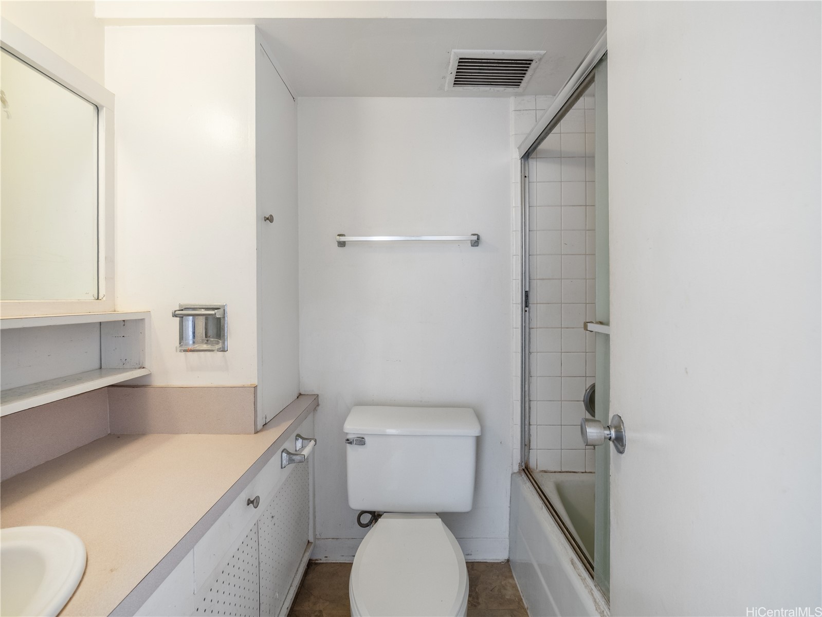 2421 Ala Wai Boulevard 1204