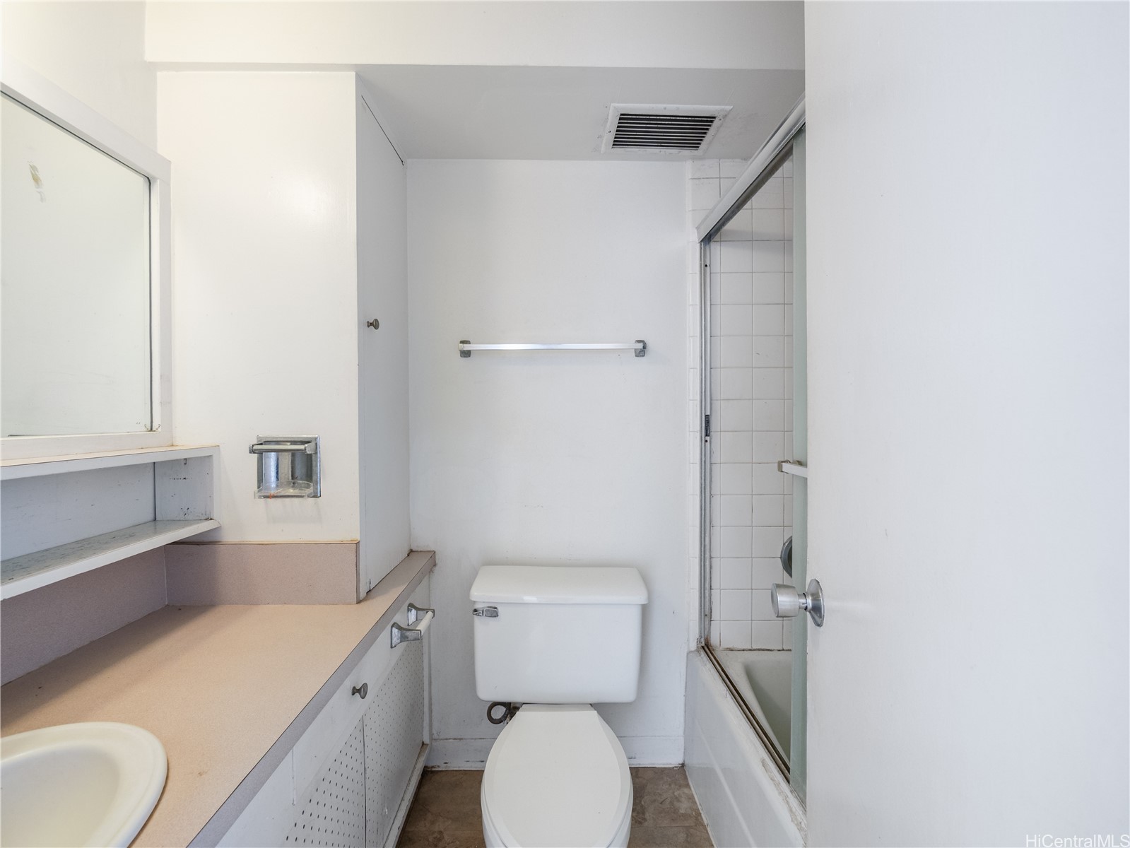 2421 Ala Wai Boulevard 1204