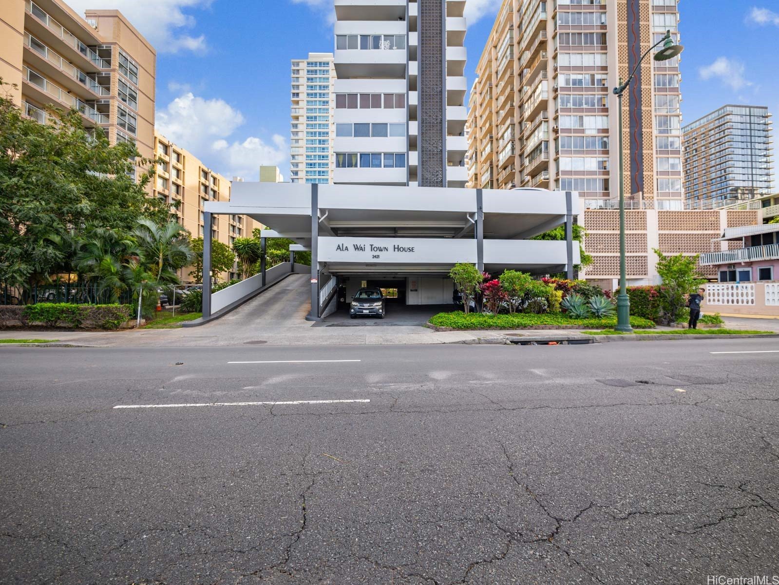 2421 Ala Wai Boulevard 1202