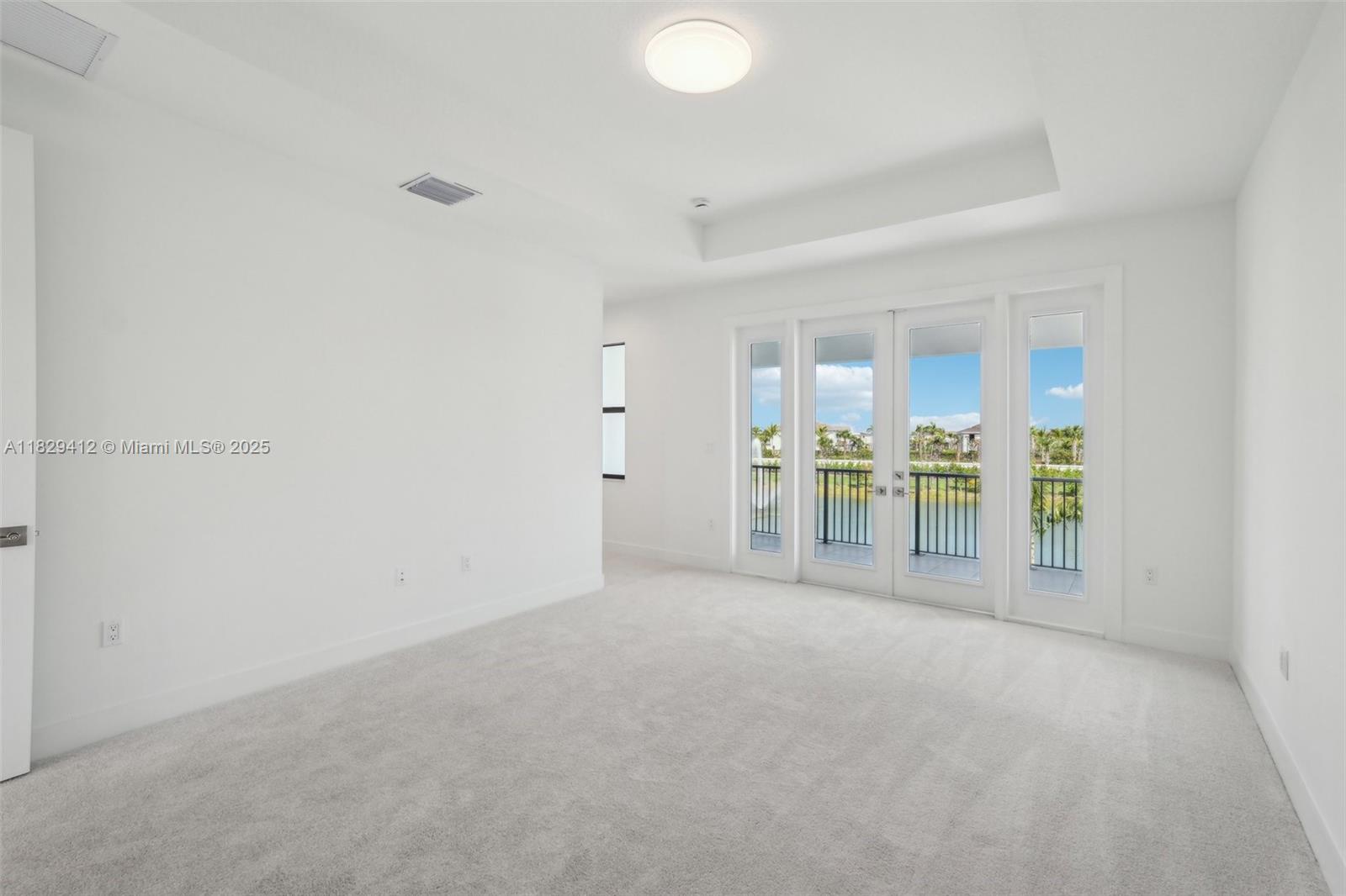 13075 Feathering Way