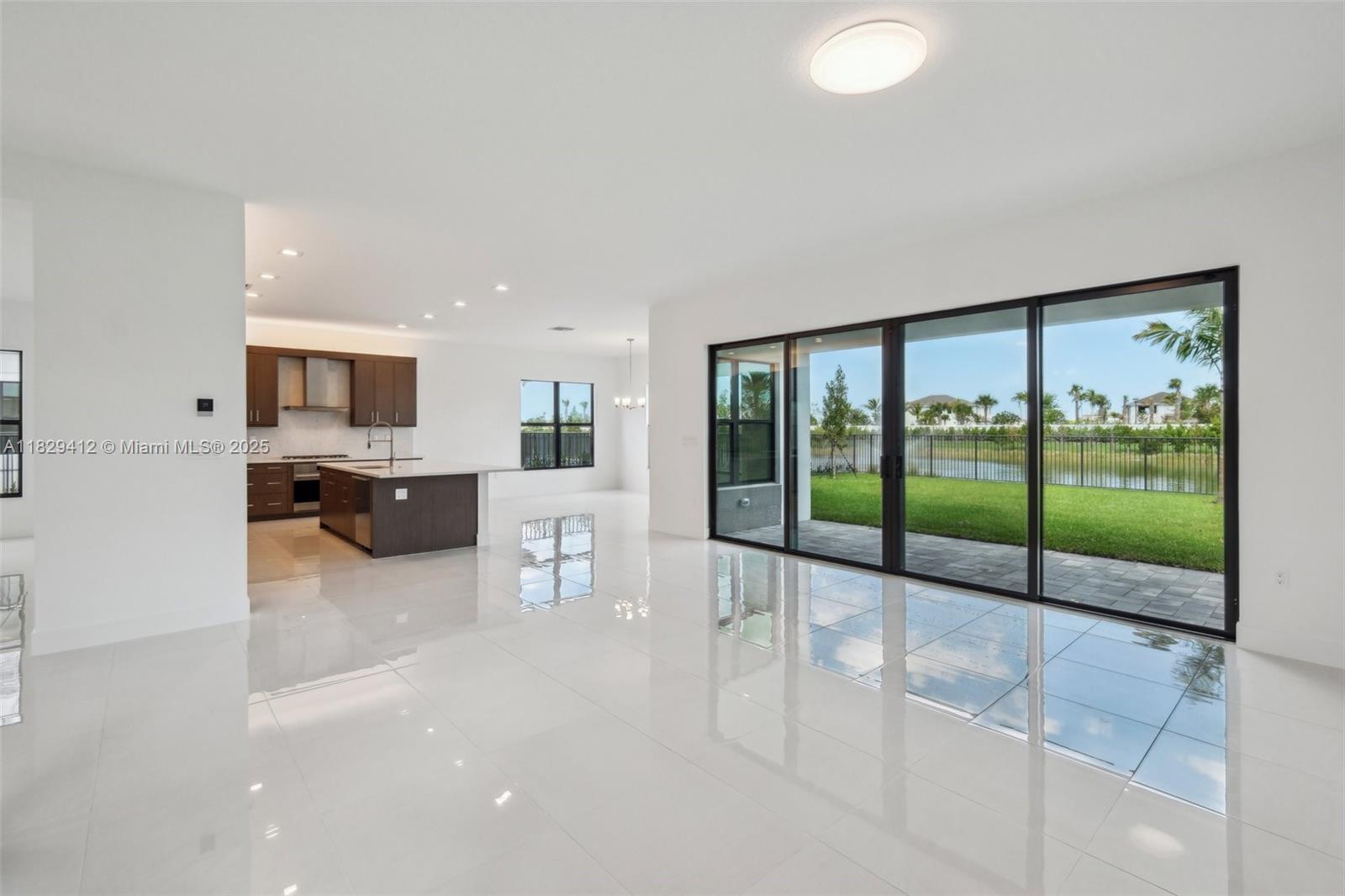 13075 Feathering Way