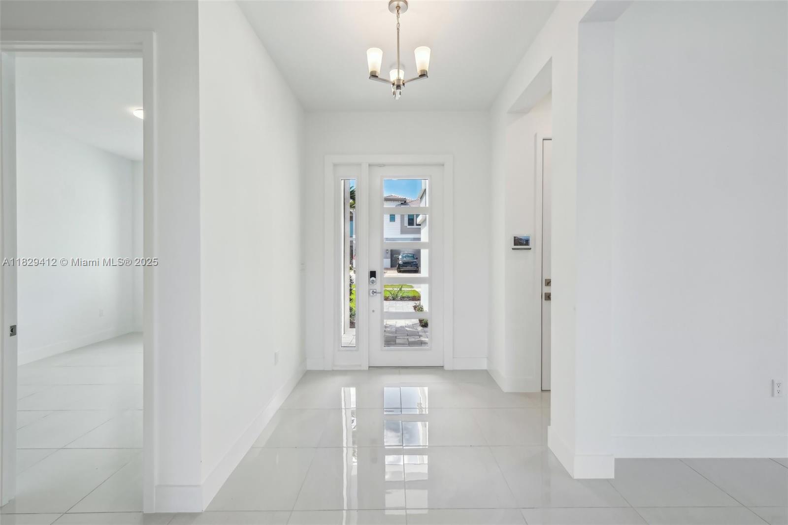 13075 Feathering Way