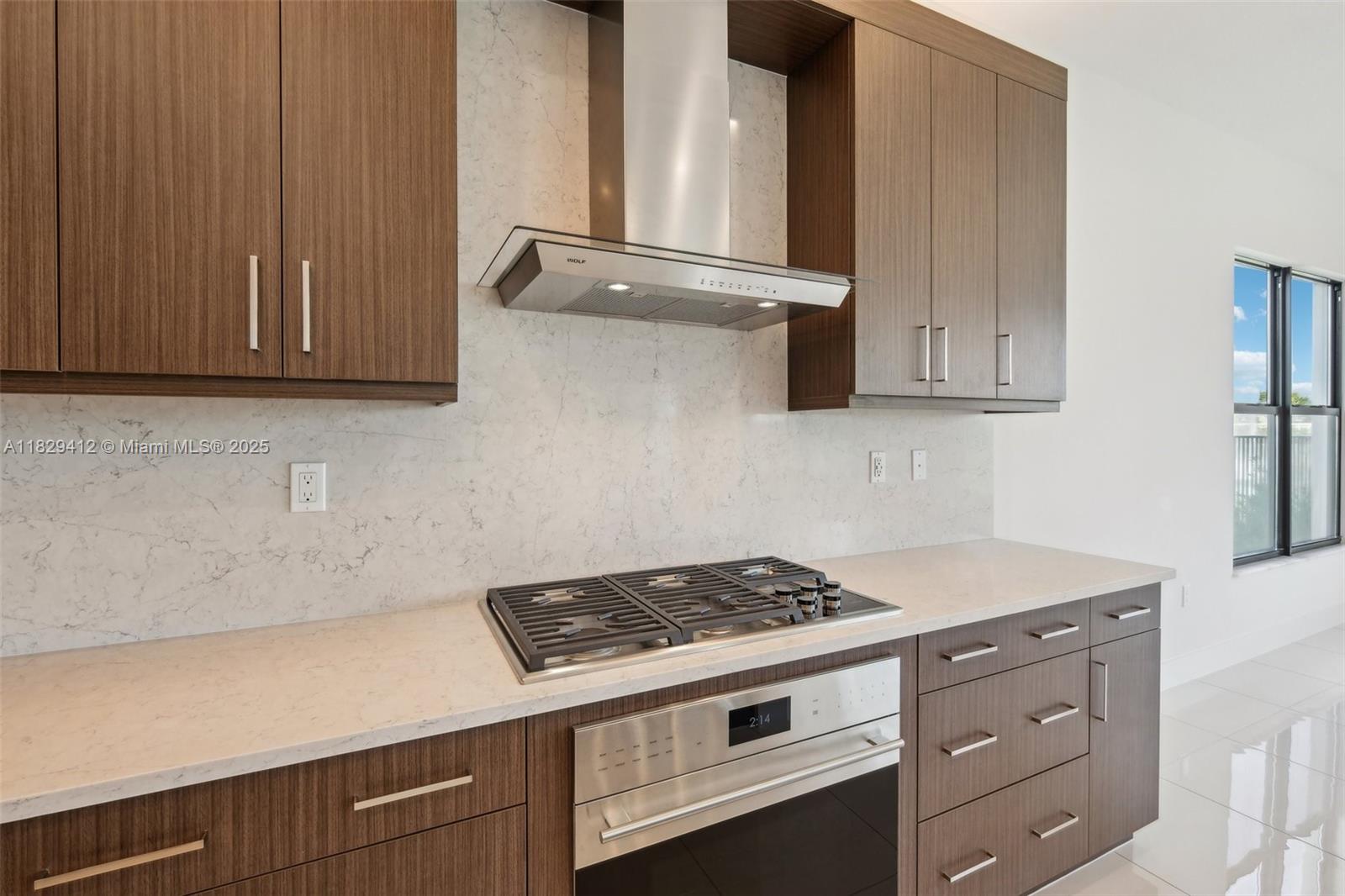 13075 Feathering Way