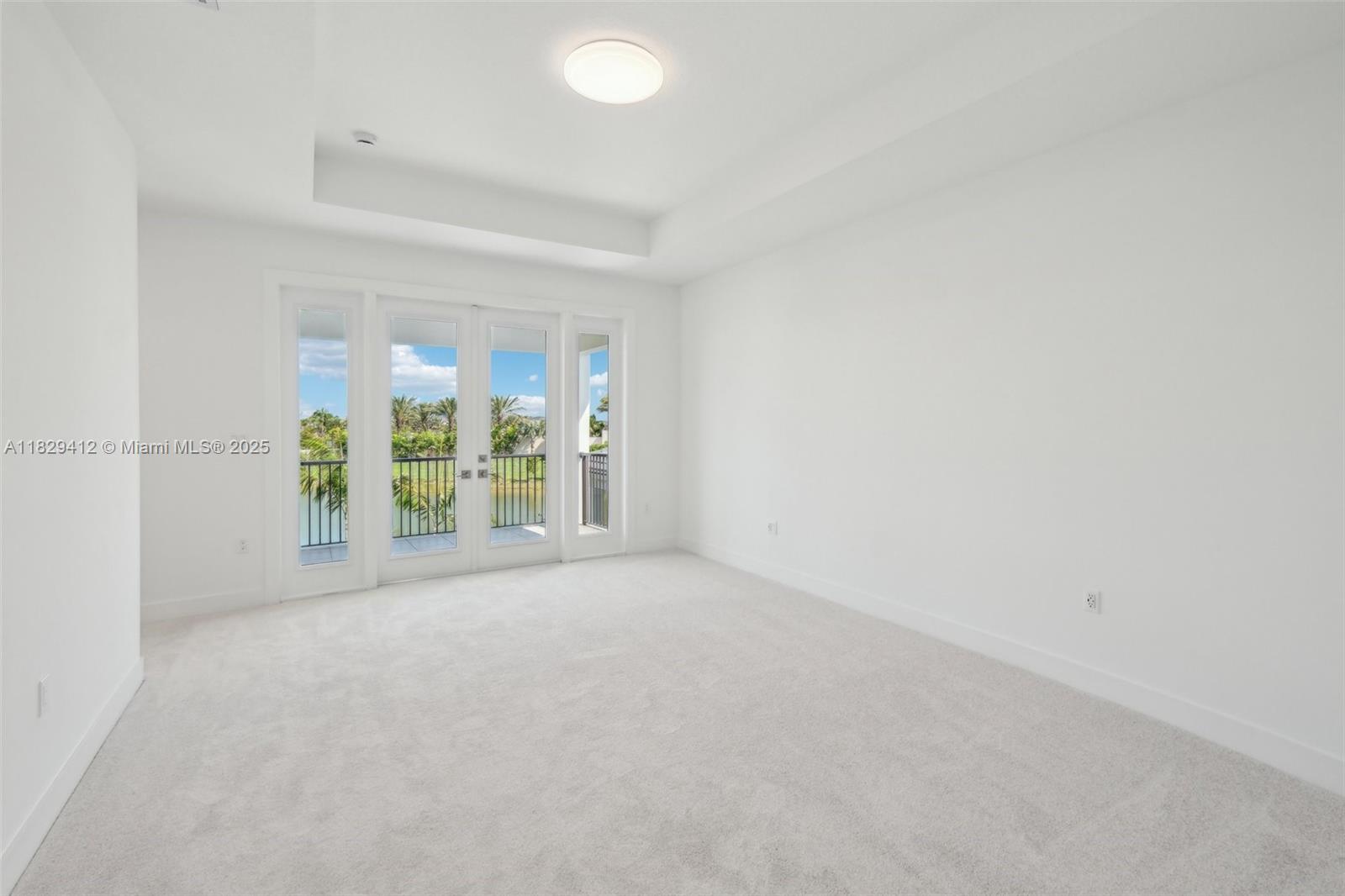 13075 Feathering Way
