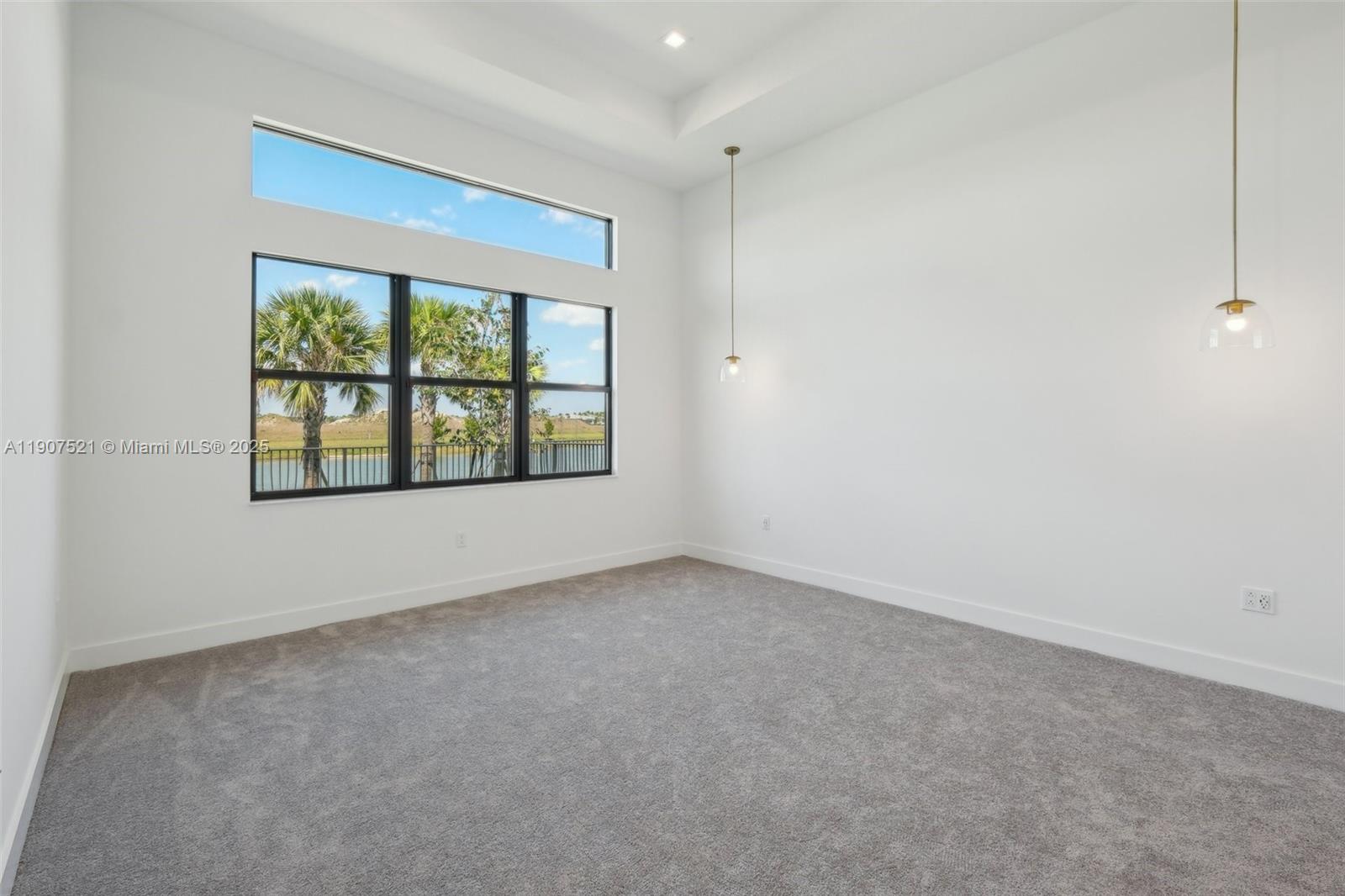 13131 Feathering Way