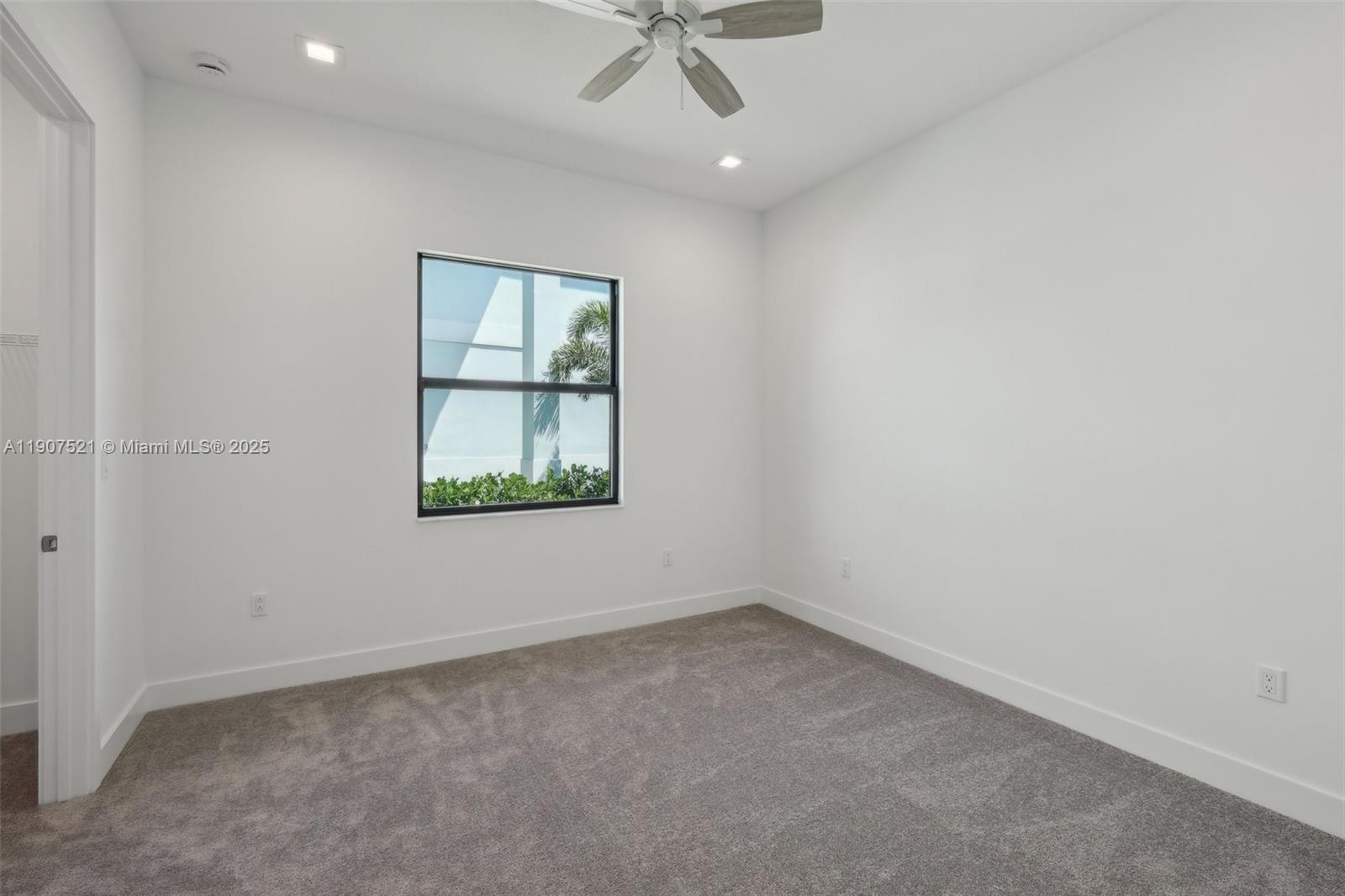 13131 Feathering Way