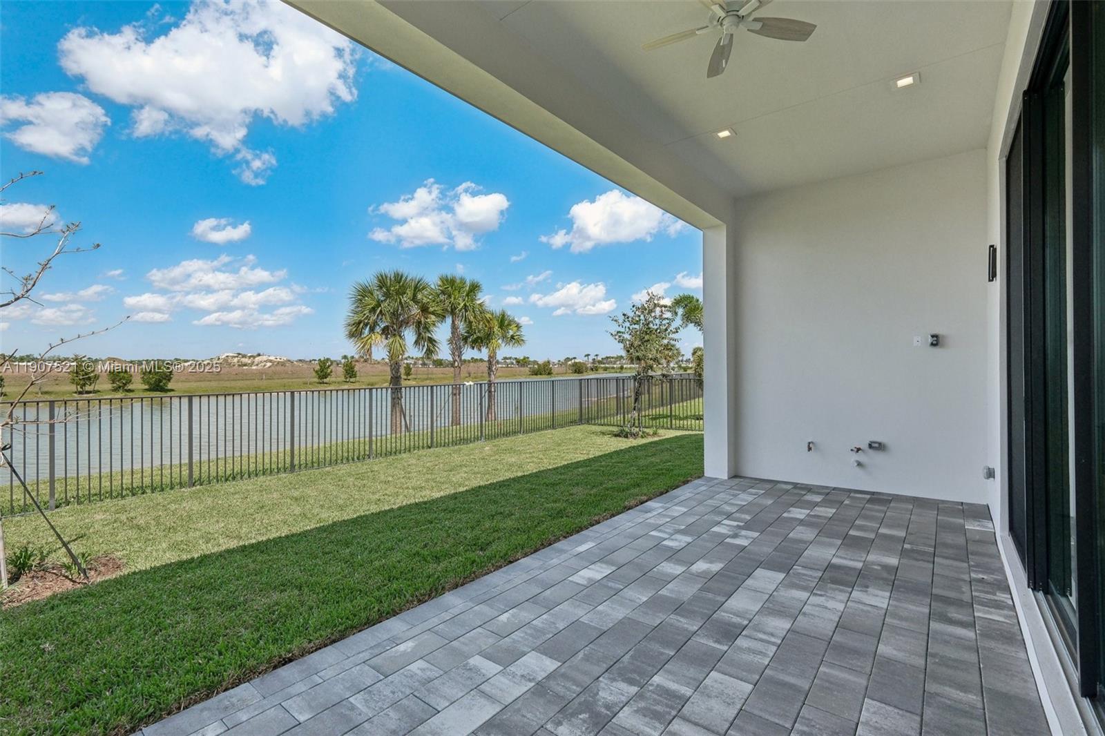 13131 Feathering Way